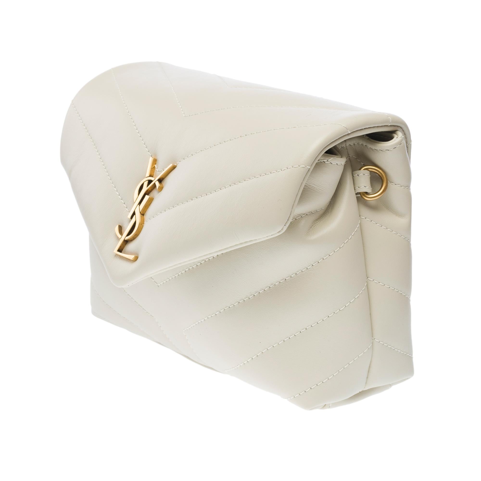 YSL Loulou Toy en cuir de veau matelassé beige, GHW en vente 1