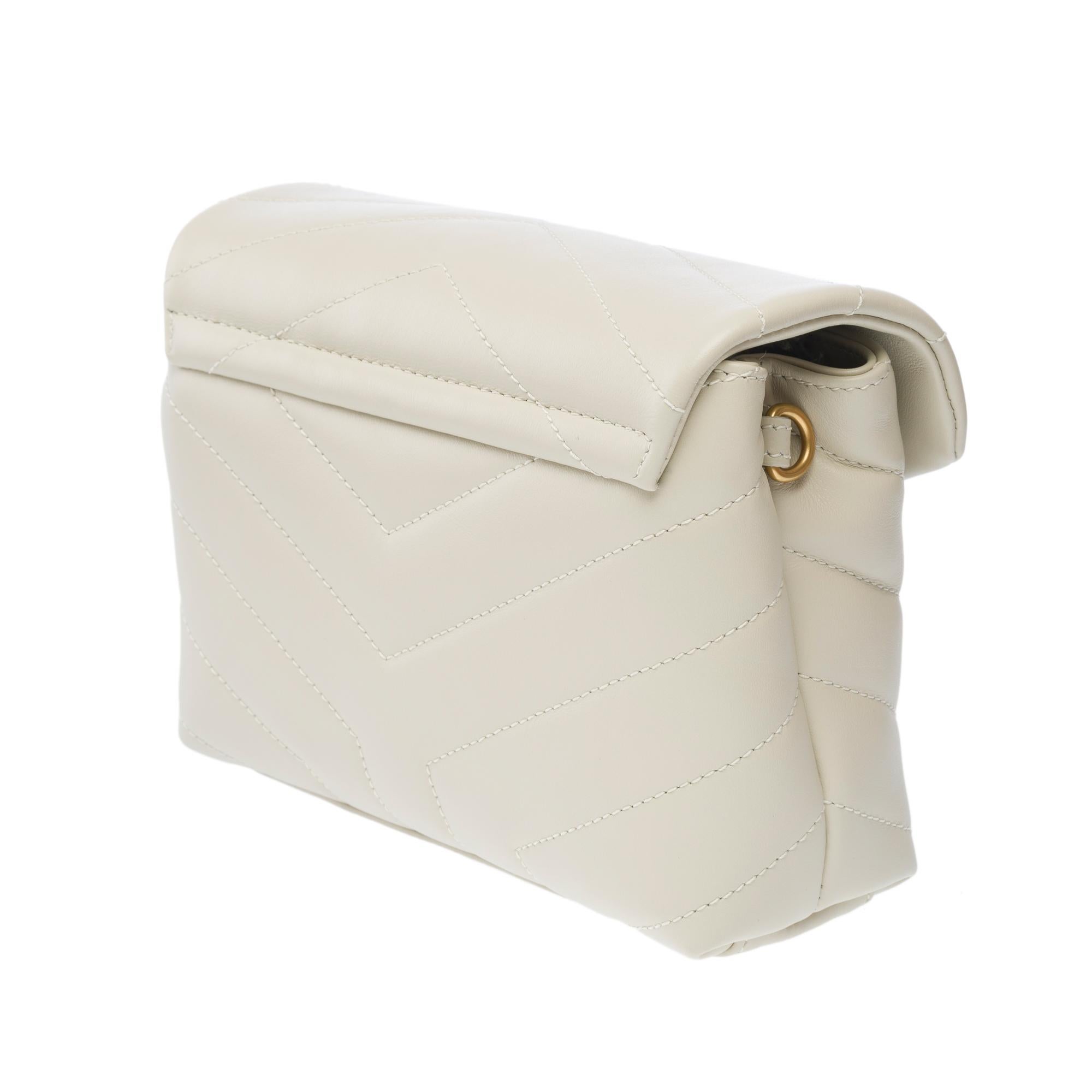 YSL Loulou Toy shoulder bag in beige quilted calf leather, GHW For Sale 1
