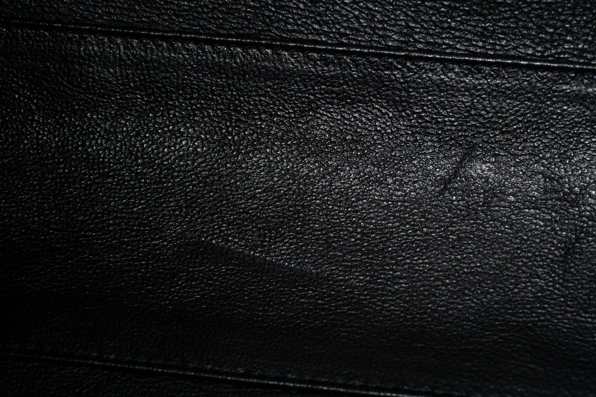YSL Nuova Borsa Hobo in pelle con etichetta nera 3