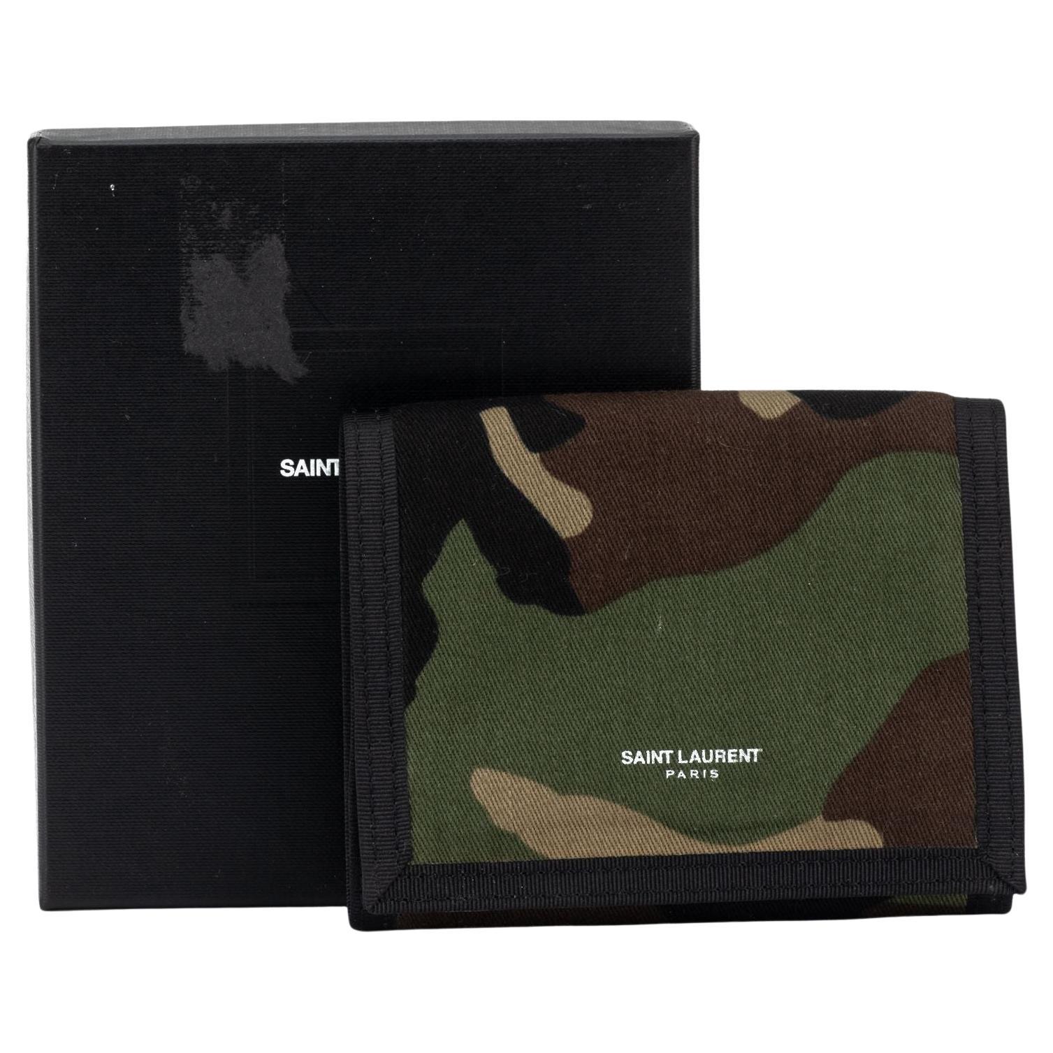 YSL Neue Camouflage-Brieftasche aus Segeltuch im Angebot