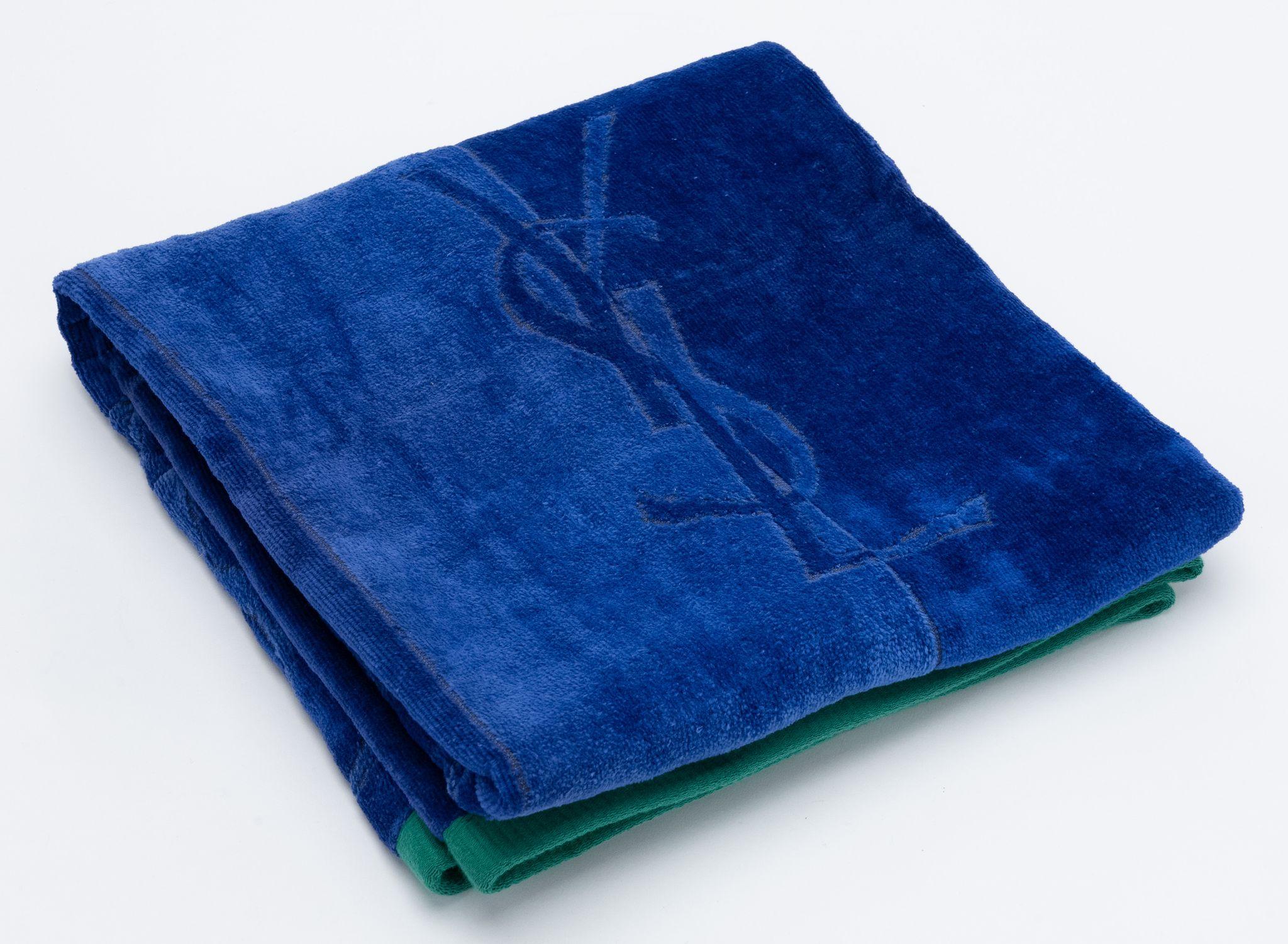 Ysl new set of two bathroom towels , green logo embossed cotton with emerald green trim. 
Large 46