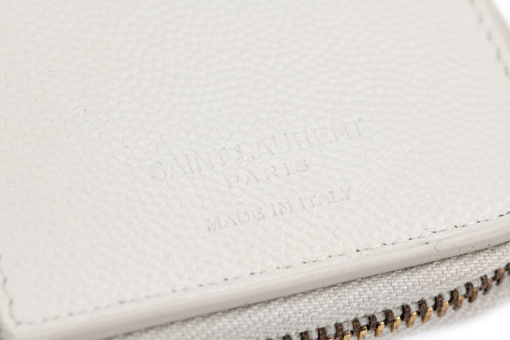 YSL Geometrisches Portemonnaie aus weißem Leder, neu Damen im Angebot