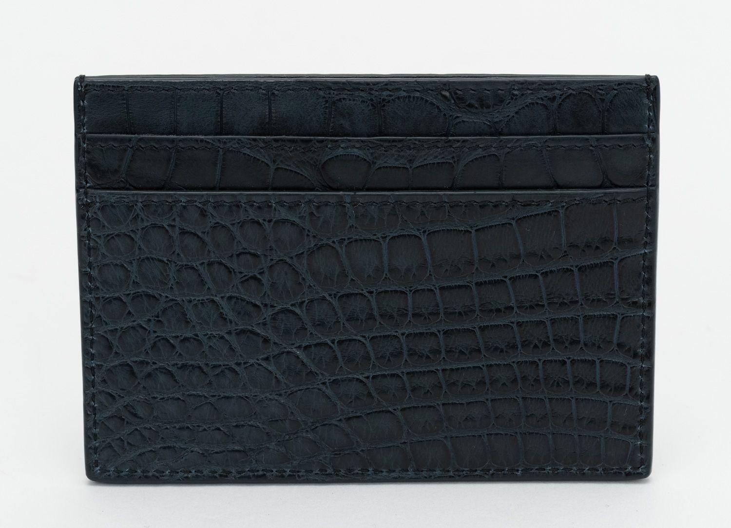 YSL NIB Card Case Petroleum Crocodile Embossed Leather In New Condition For Sale In West Hollywood, CA