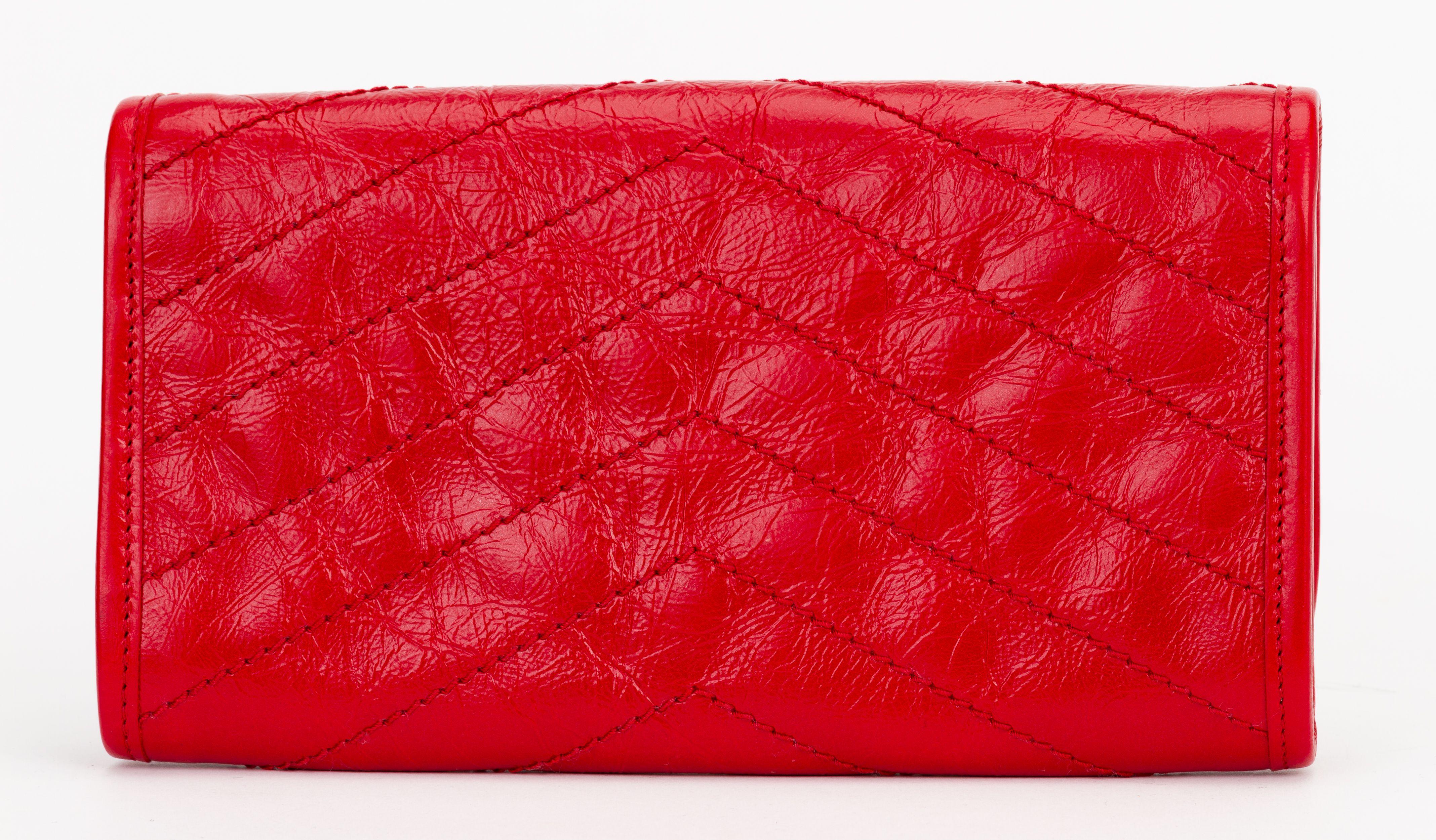 YSL NIB Red Cracked Leather Wallet For Sale 2