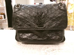 Borsa a tracolla YSL Niki Medium Flap NERA CON DETTAGLI NERI