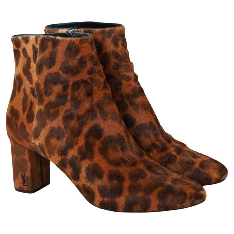 Botas de leopardo de piel de becerro estilo poni YSL talla 38,5 en venta
