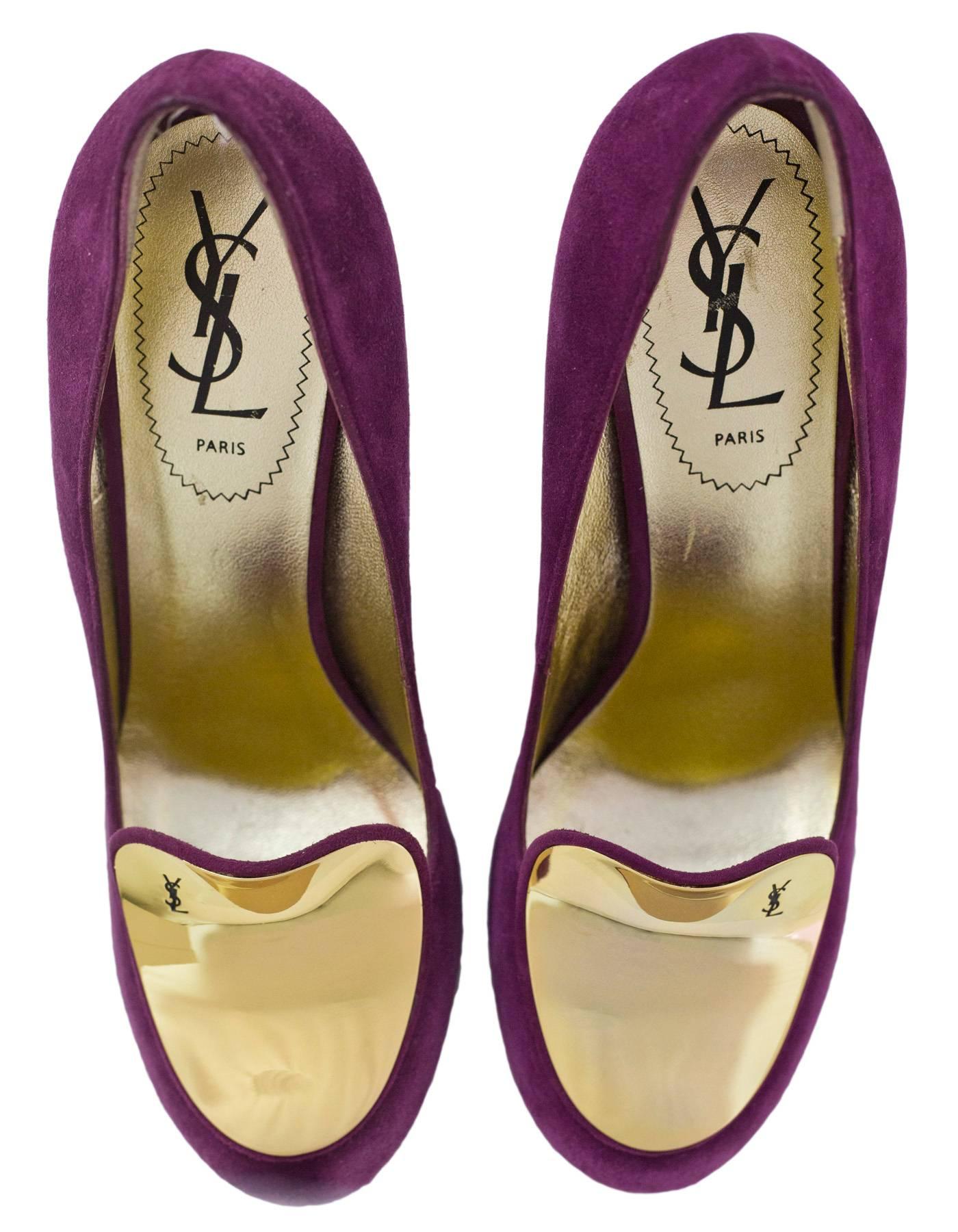 YSL Purple Suede & Goldtone Tongue Pumps Sz 38.5 with Box In Excellent Condition In New York, NY