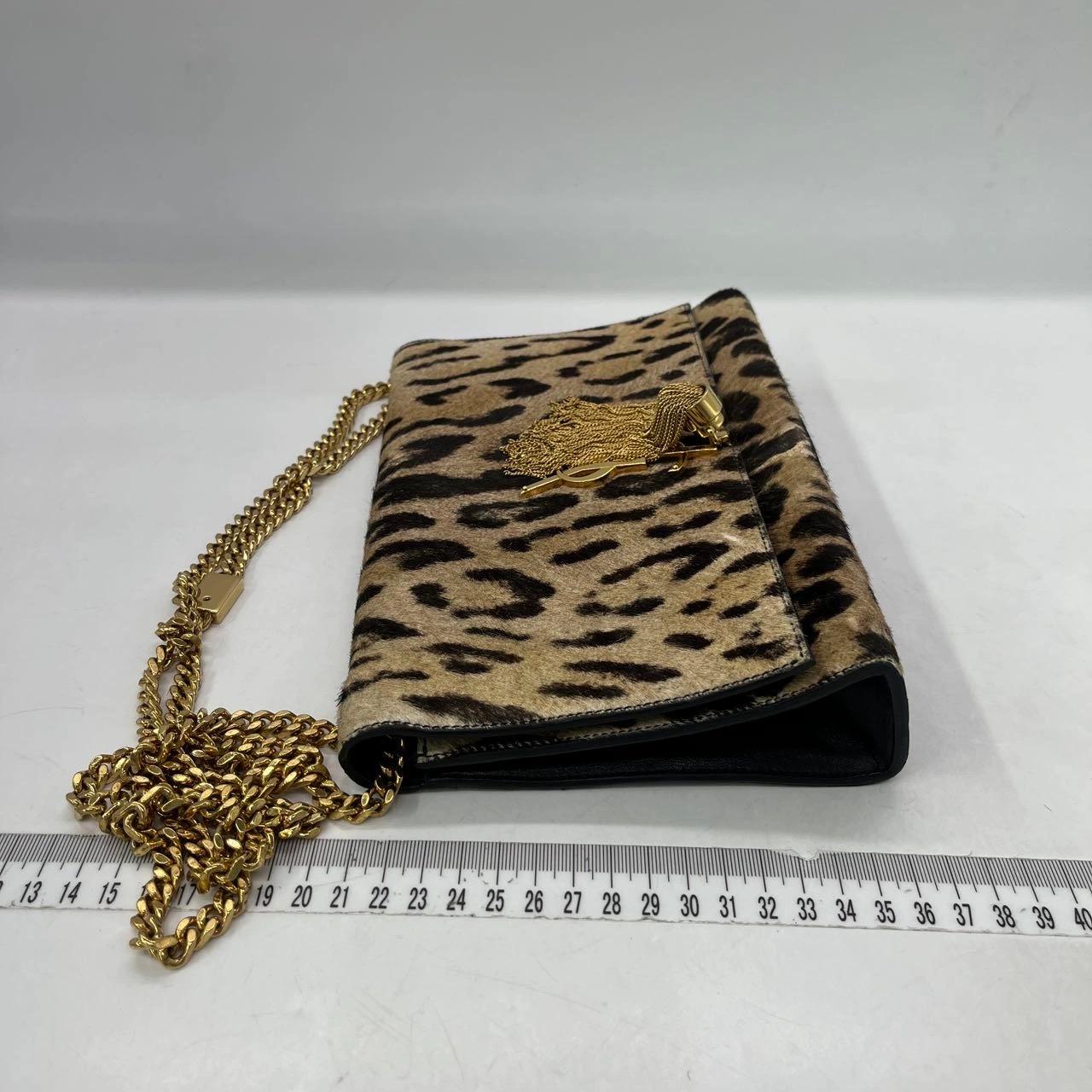 YSL Saint Laurent Kate Small Pony-style Calfskin Leather Leopard Print Tassle im Angebot 2