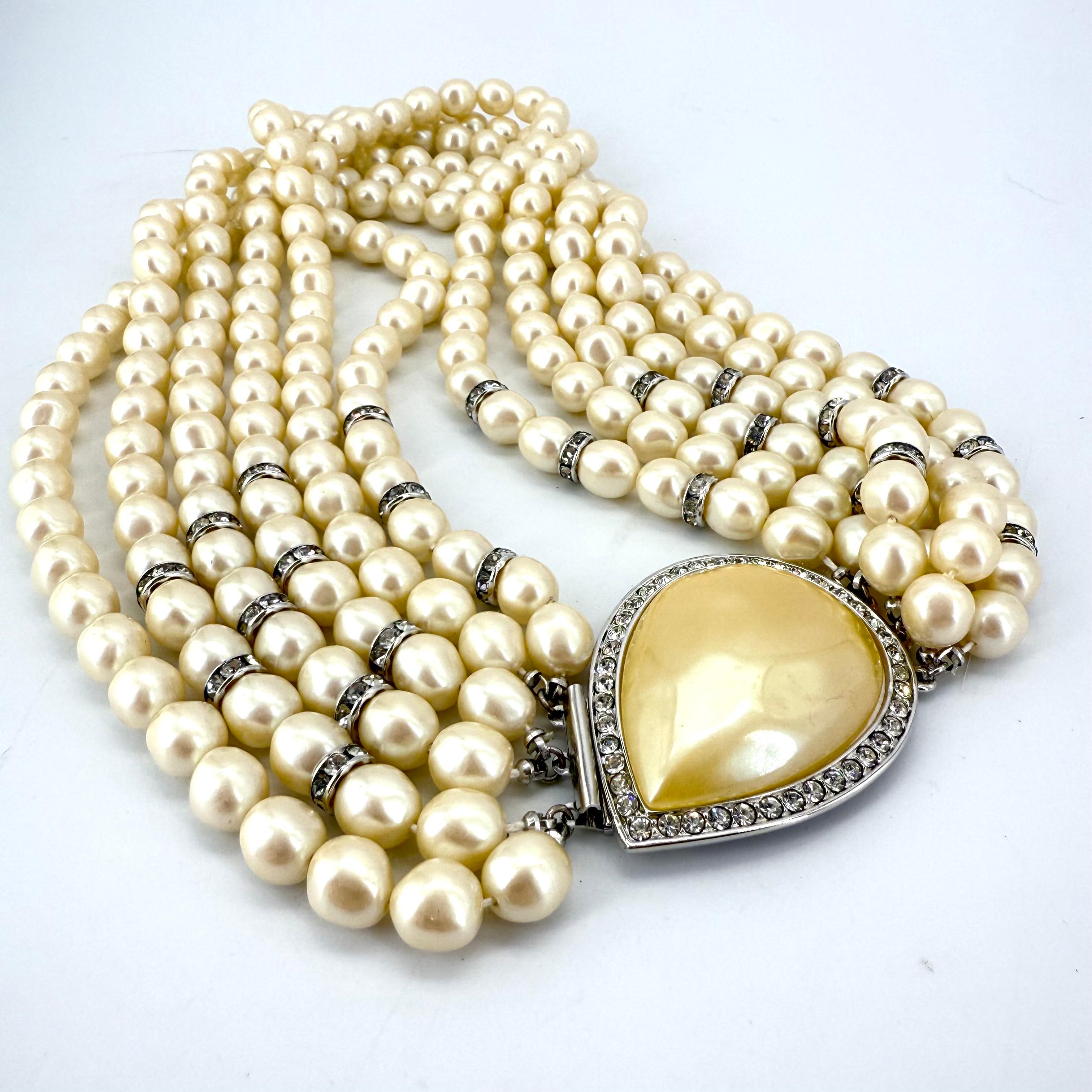 Donna YSL Collana Torsade Collare Vintage Perle multiple e strass Sfarzo in vendita