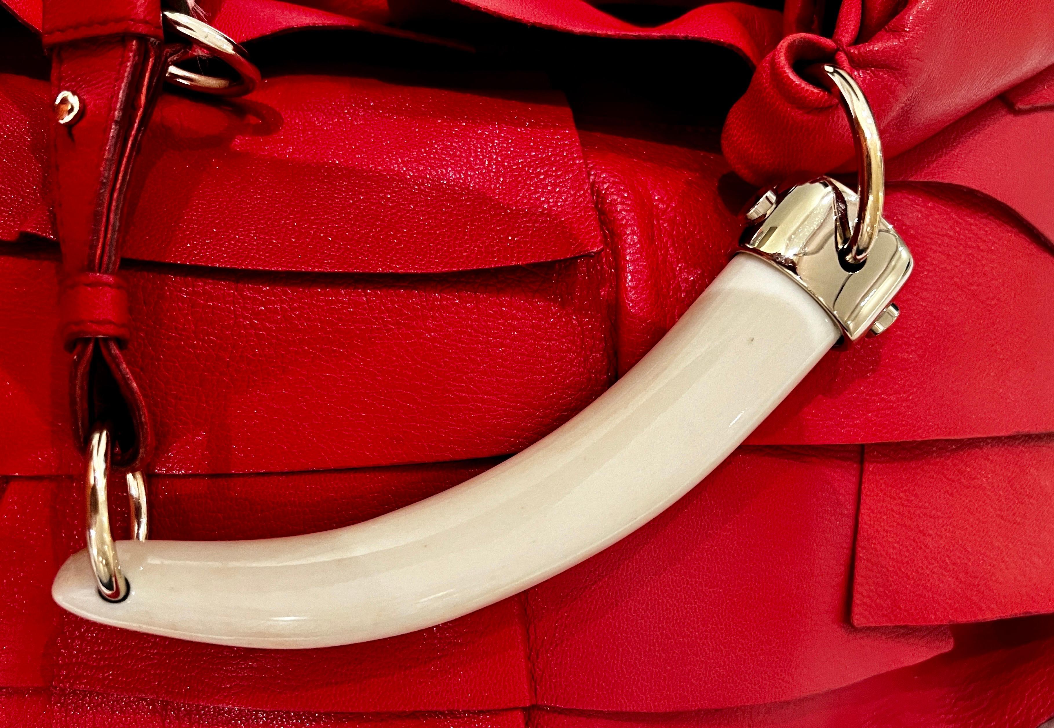 YSL Yves Saint Laurent by Tom Ford Lipstick Red XL Mombasa Shoulder Hand Bag In Good Condition For Sale In Switzerland, CH