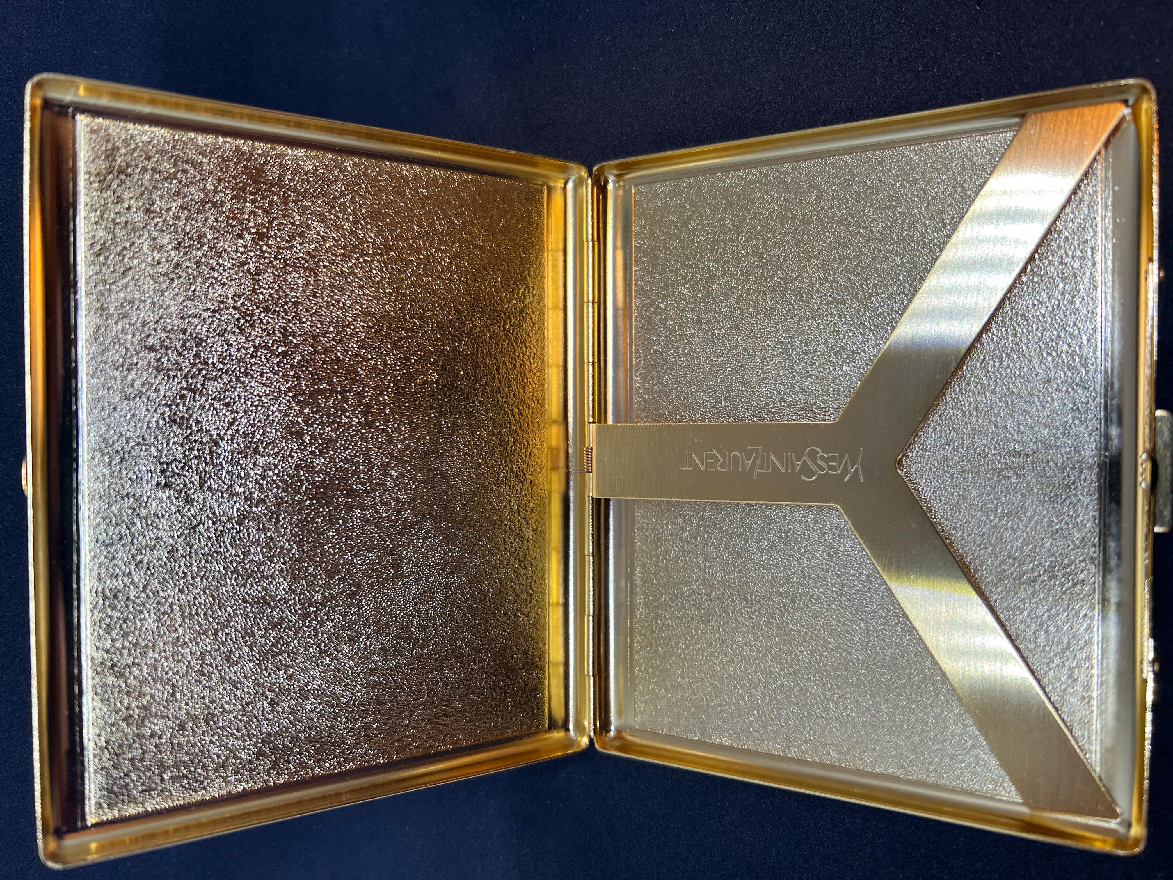 YSL Yves Saint Laurent Vergoldetes Retro-Zigarettenetui aus Dschungel 1