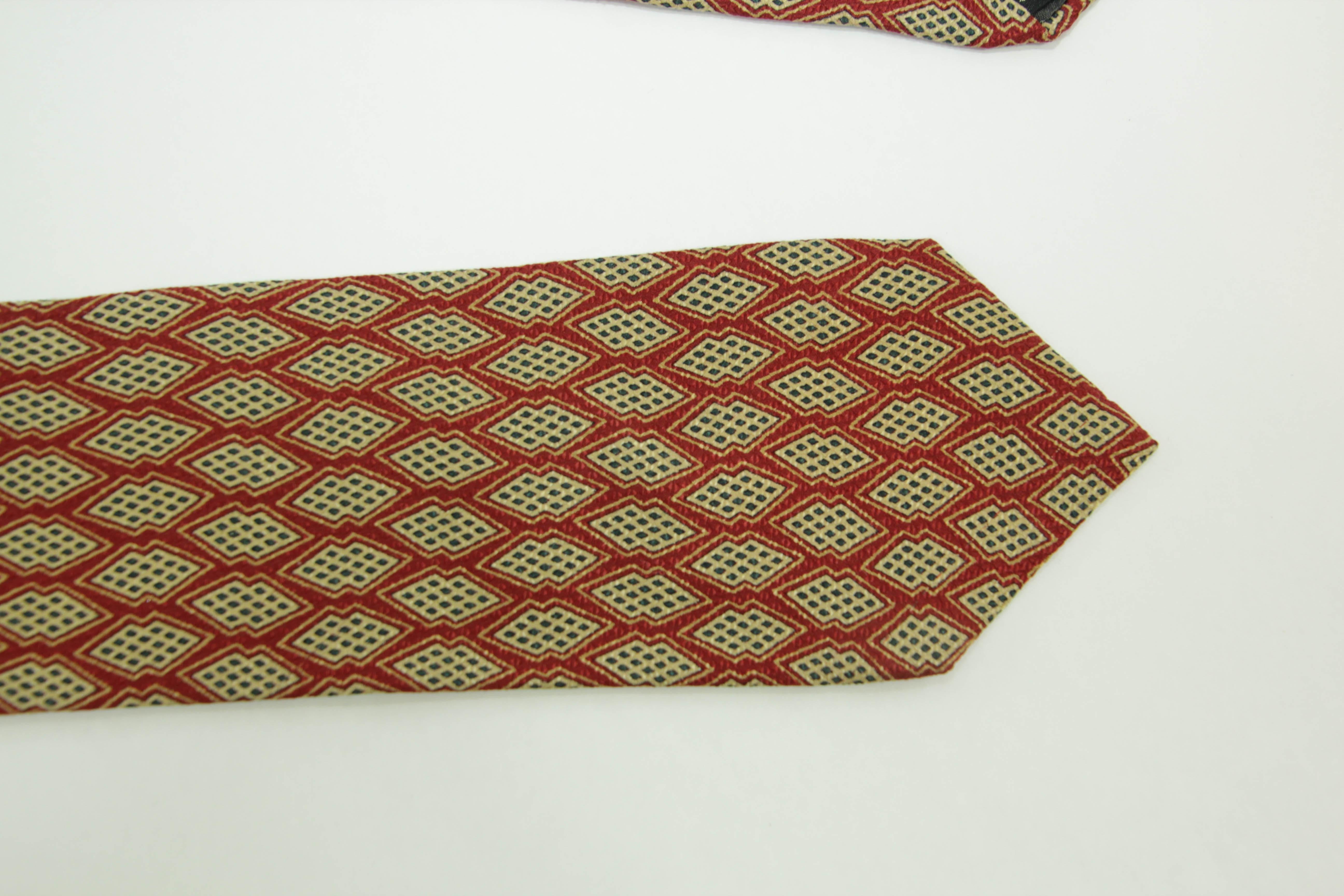 YSL Yves Saint Laurent Necktie Mens Red and Gold Silk Abstract Design For Sale 1