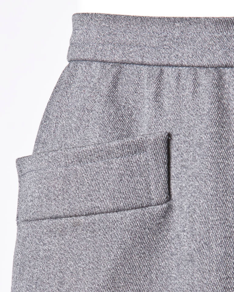 YSL Yves Saint Laurent Vintage Años 60 60 Falda lápiz de lana gris Gris en venta
