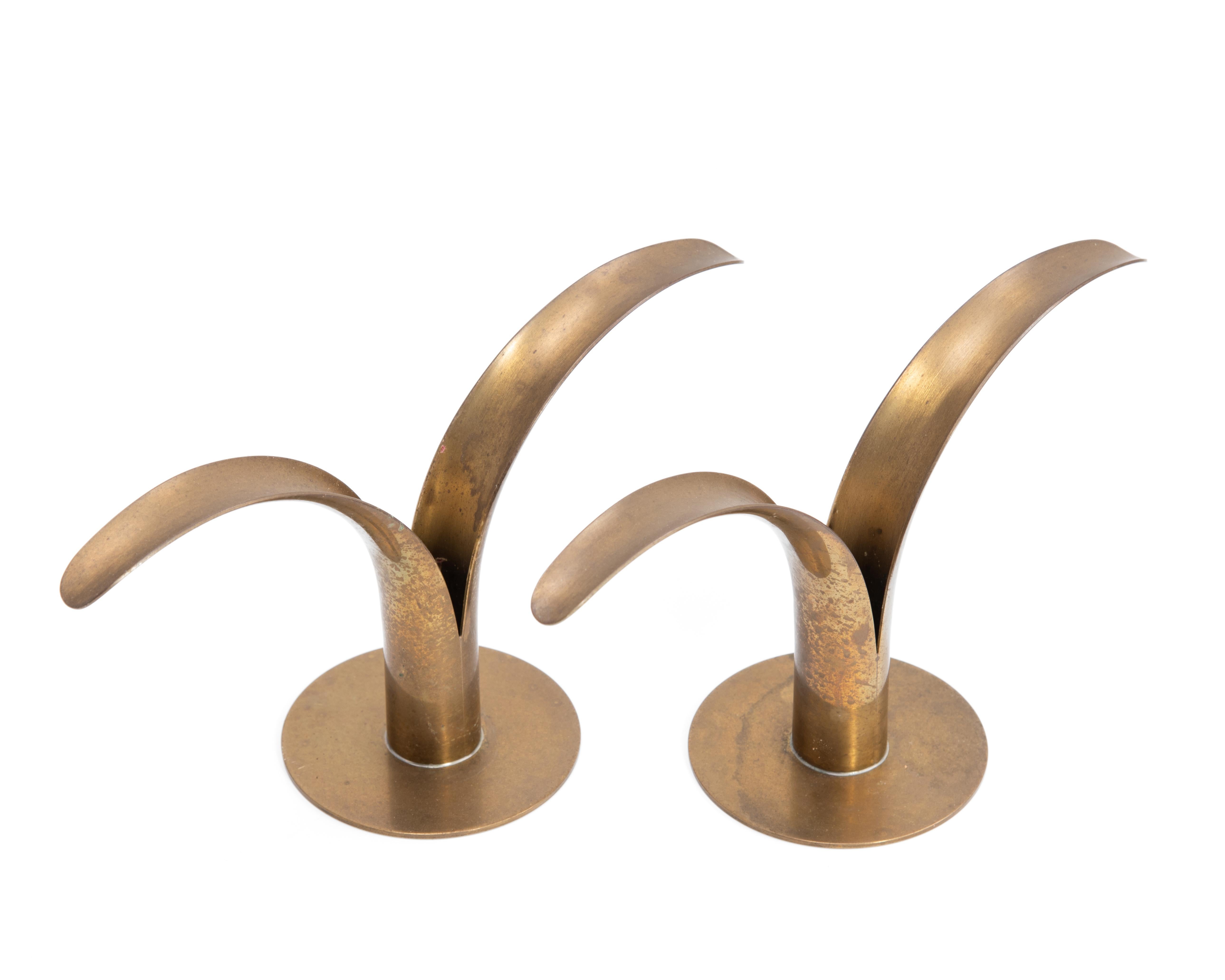 Ystad Metall Ivar Åhlenius Björk Sweden Lily Brass Mid Century Candlesticks Pair For Sale 3