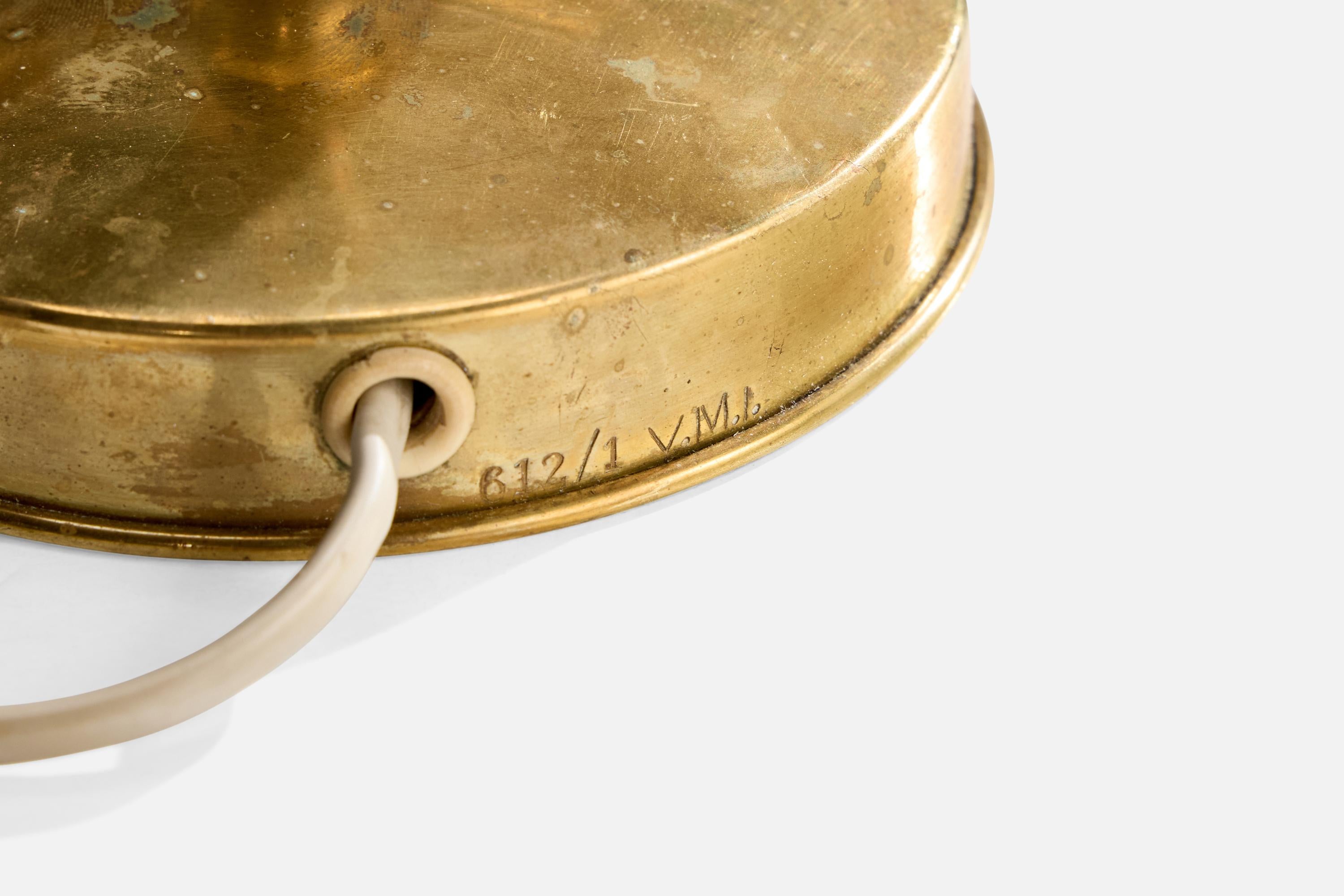 Ystad-Metall, Lámpara de mesa, Latón, Tela, Suecia, Años 50 en venta 6