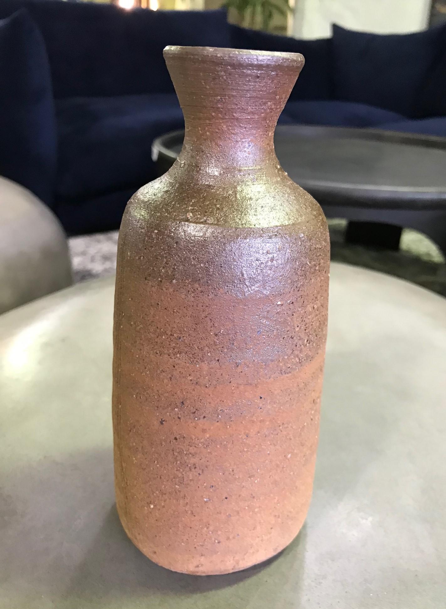 Hand-Crafted Yu Fujiwara Signed Japanese Bizen-Yaki Ware Pottery Bottle Vase with Signed Box