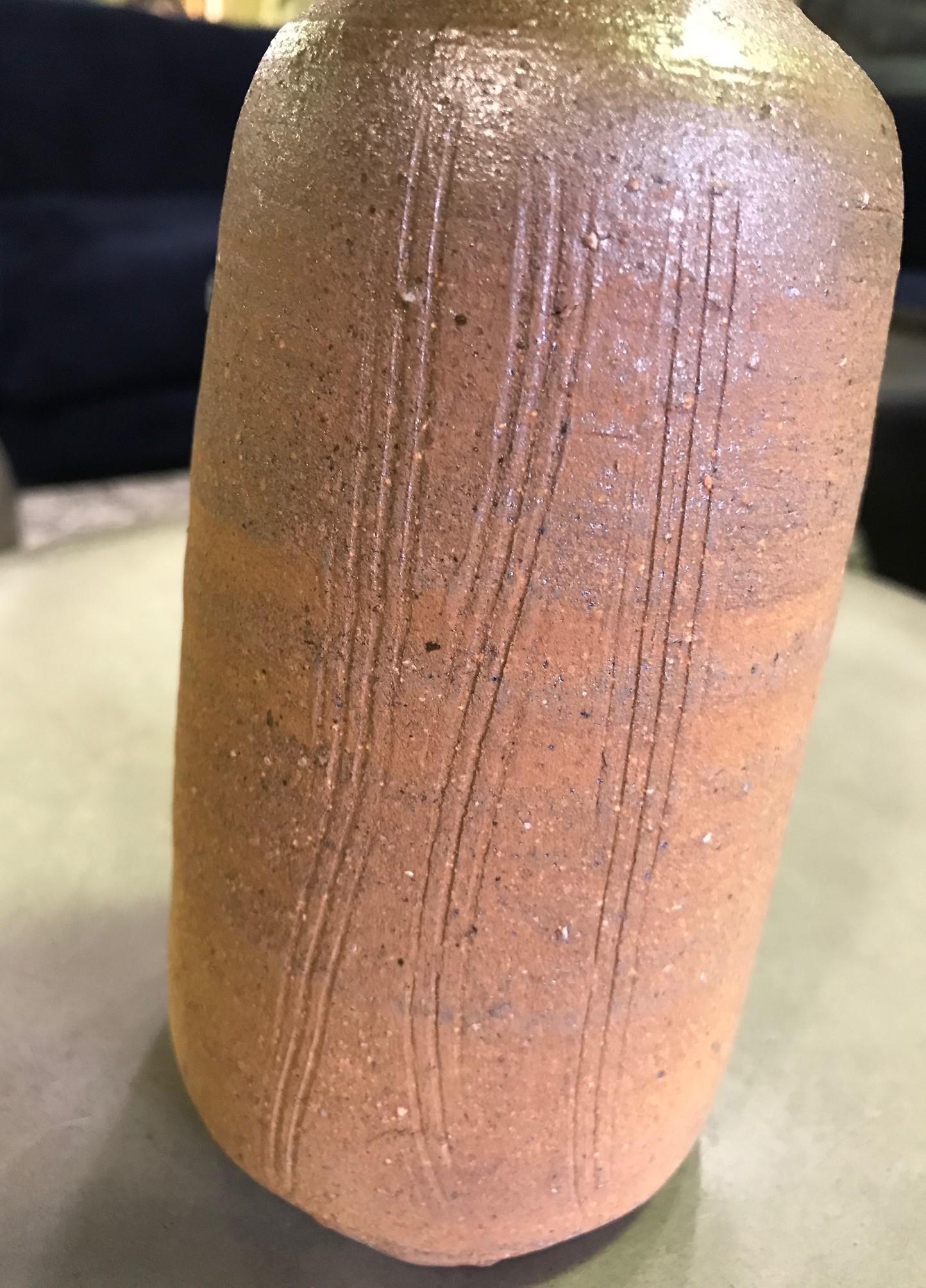 Hand-Crafted Yu Fujiwara Signed Japanese Bizen-Yaki Ware Pottery Bottle Vase with Signed Box