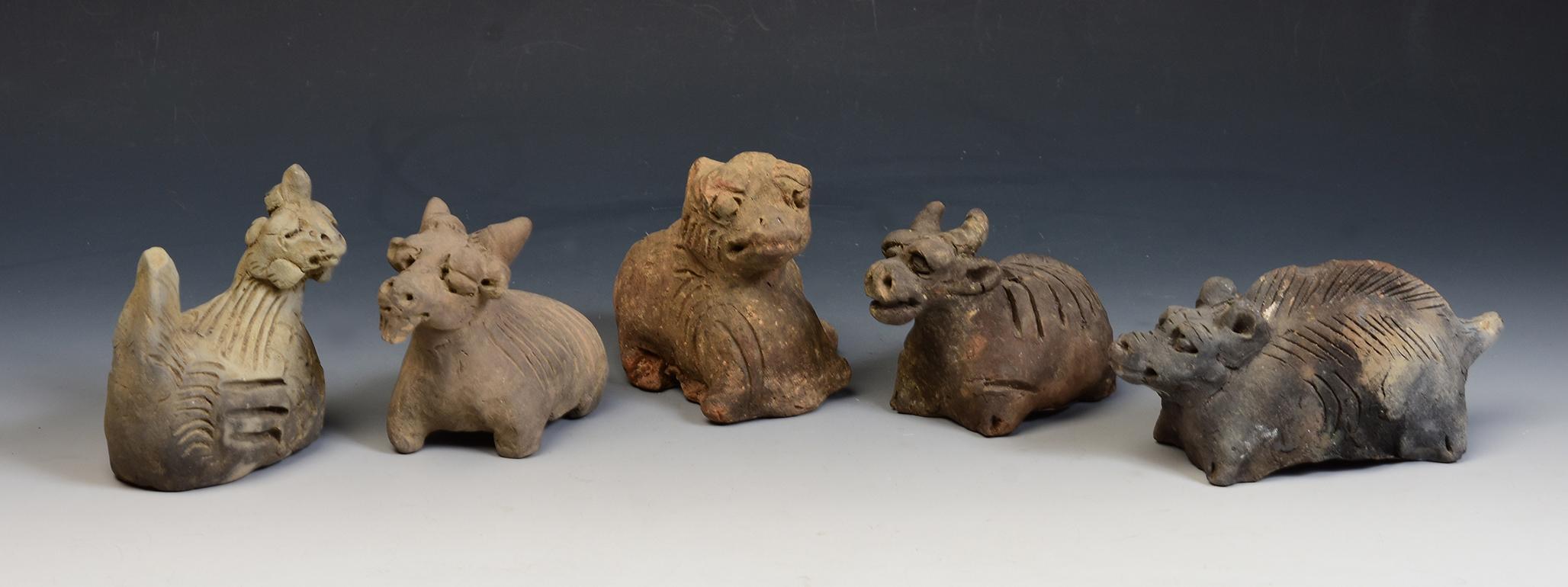 Yuan Dynasty, A Set of Rare Antique Chinese Pottery Animals For Sale 7