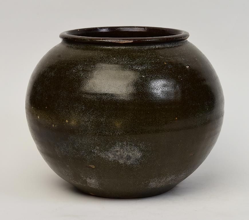 Yuan Dynasty, Antique Chinese Brown Glazed Pottery Jar For Sale 1