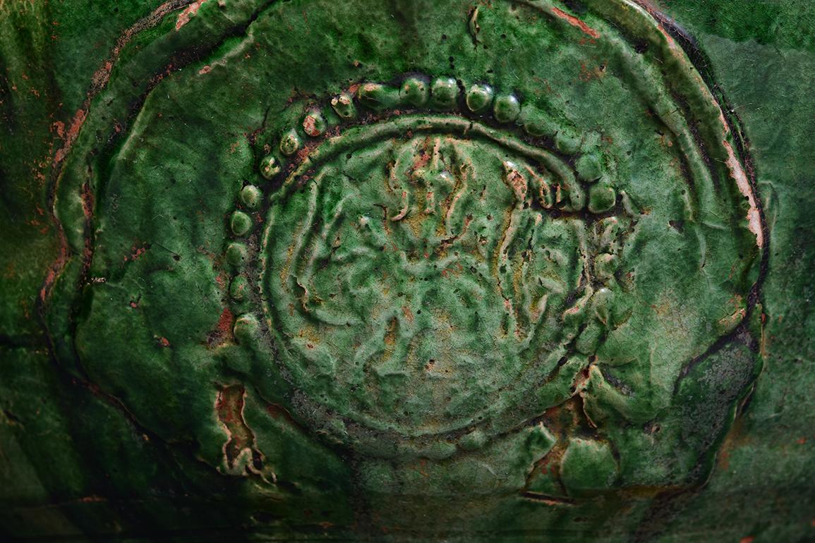 Ancienne poterie chinoise vernissée verte de la dynastie Yuan, jarre couverte en vente 2