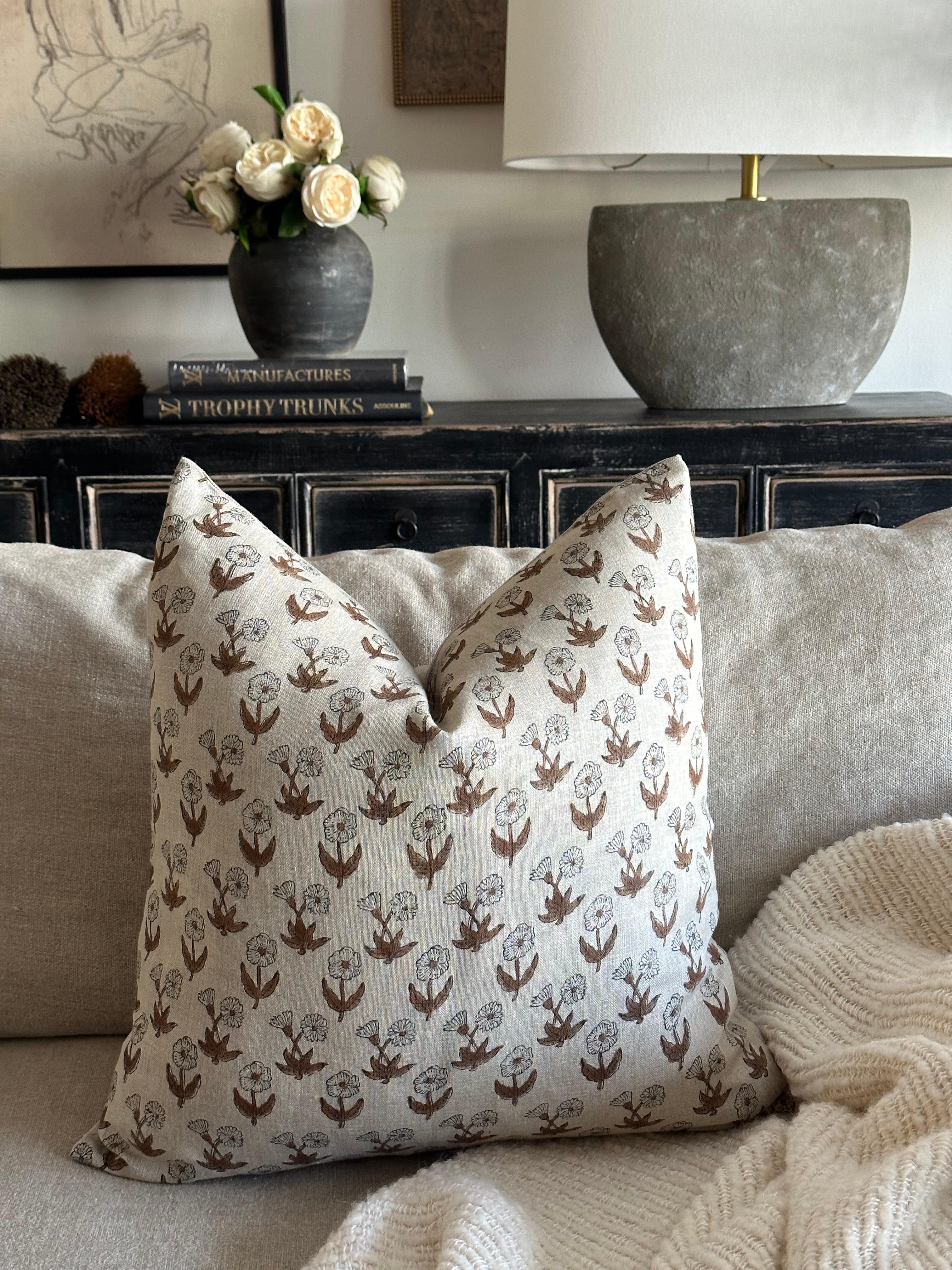 Our latest collection of beautiful hand blocked and linen pillows can be arranged to create beauty and bring a pop of color to your room while adding softness! This item is made to order and can vary in lead times.
Includes a feather down insert.
On