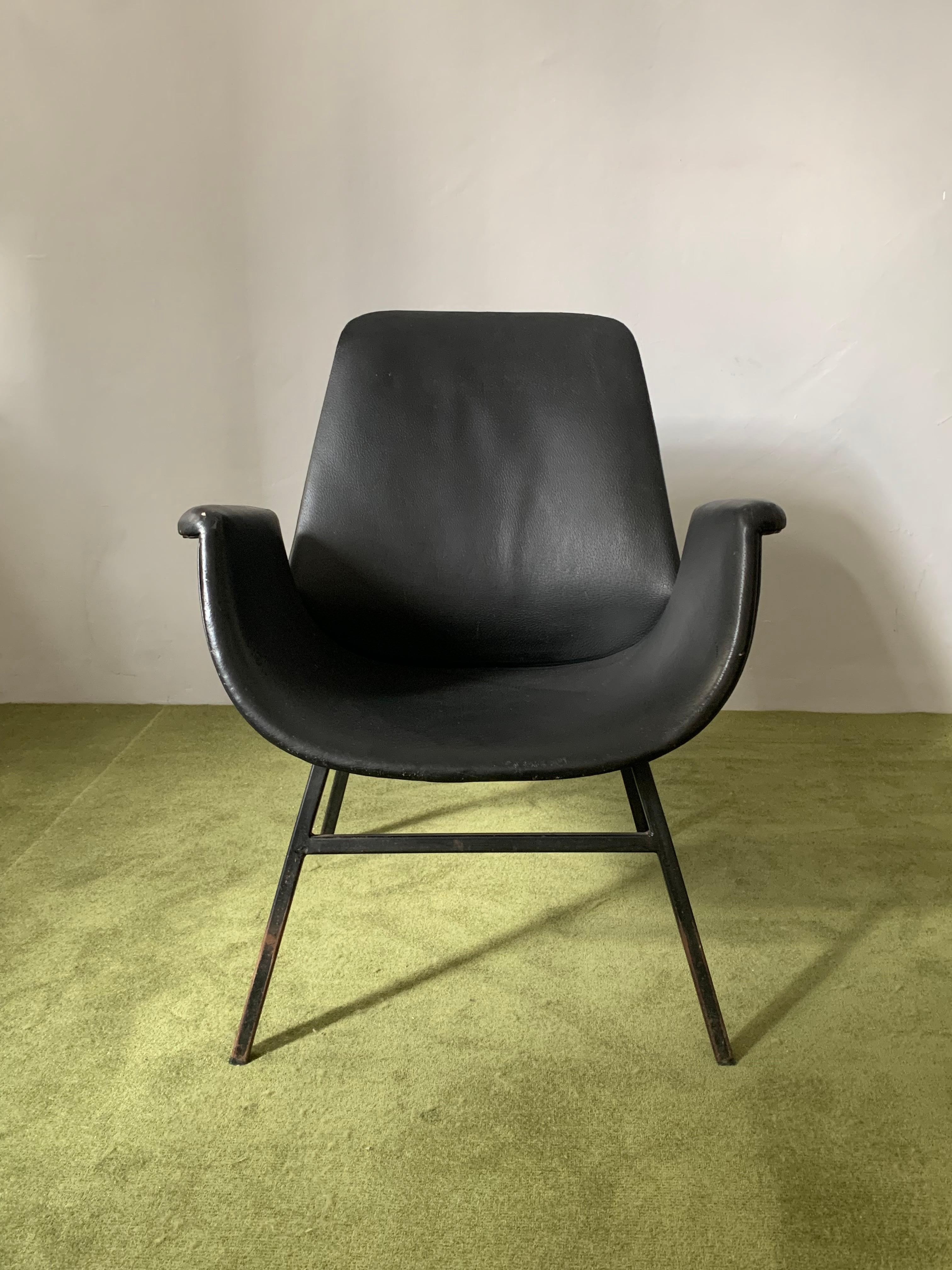 Yugoslavian Leather Lounge Chair from 1960's in the style of Alvin Lustig For Sale 1