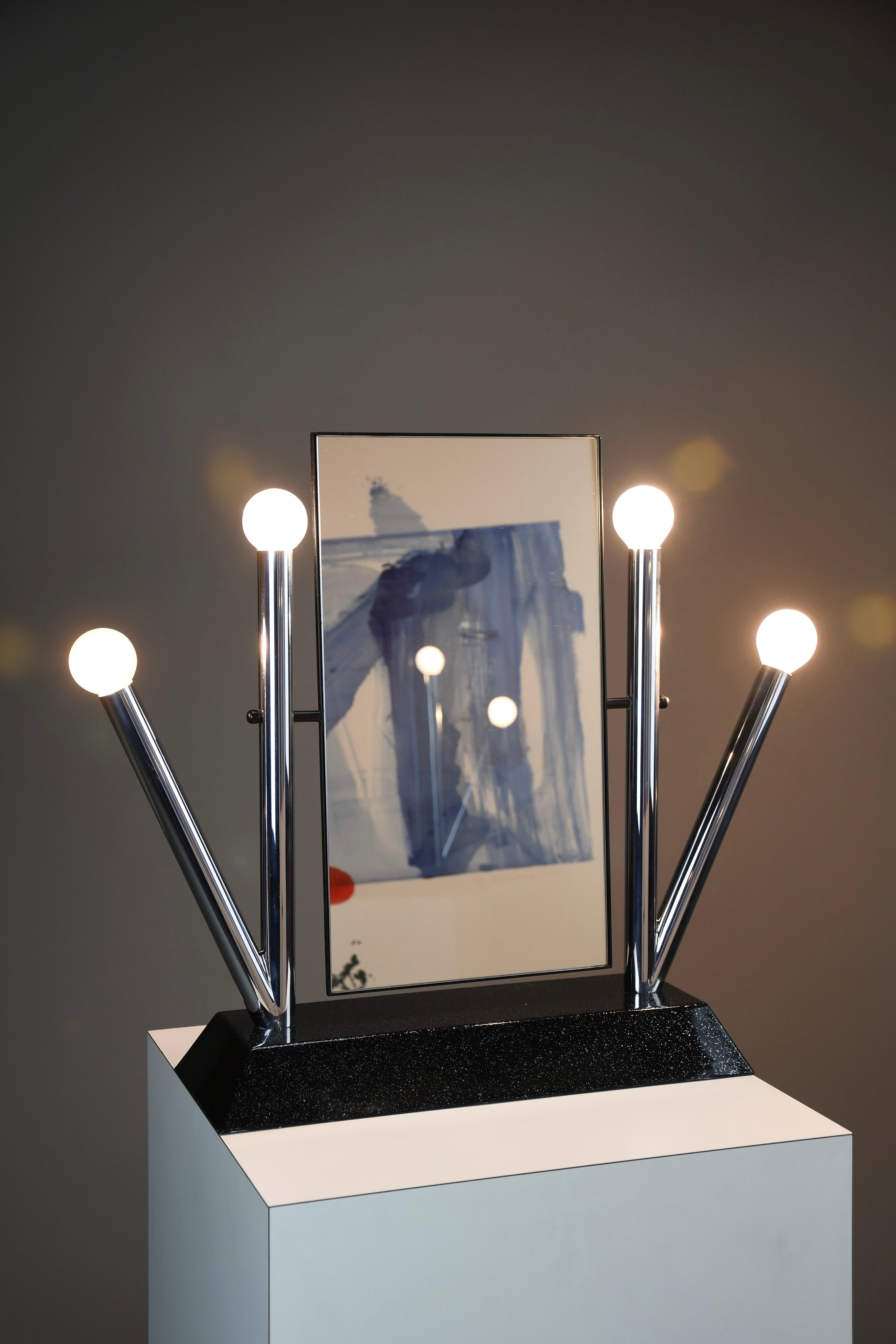 “Yukka” vanity mirror by Anna Anselmi for Bieffeplast, Italy, 1980 For Sale 4