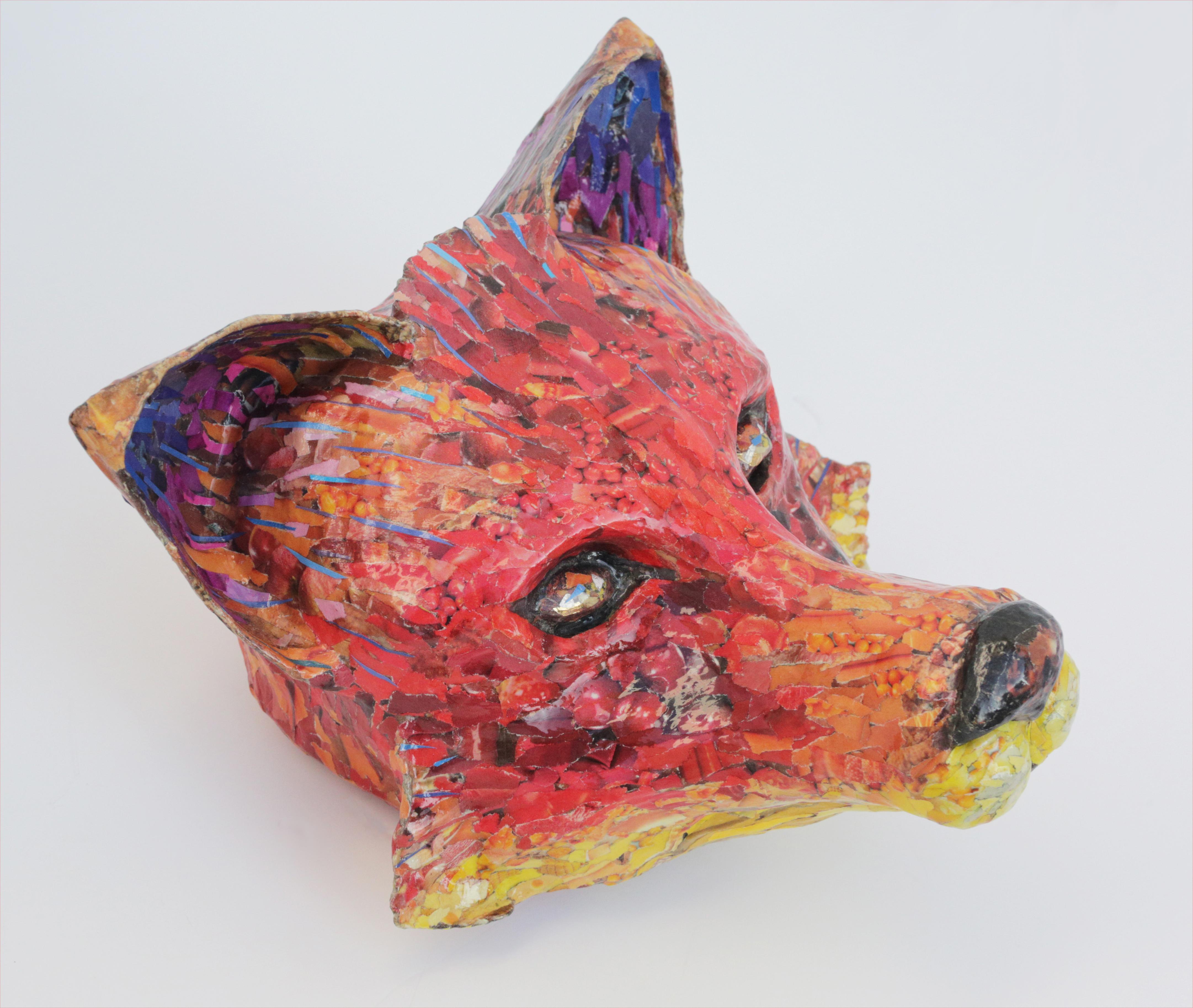 For Fox Sake - Scultura animale contemporanea riciclata (rosso+giallo+viola) in vendita 2
