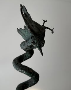 Sculpture en bronze serpent et oiseau de Yulla Lipchitz