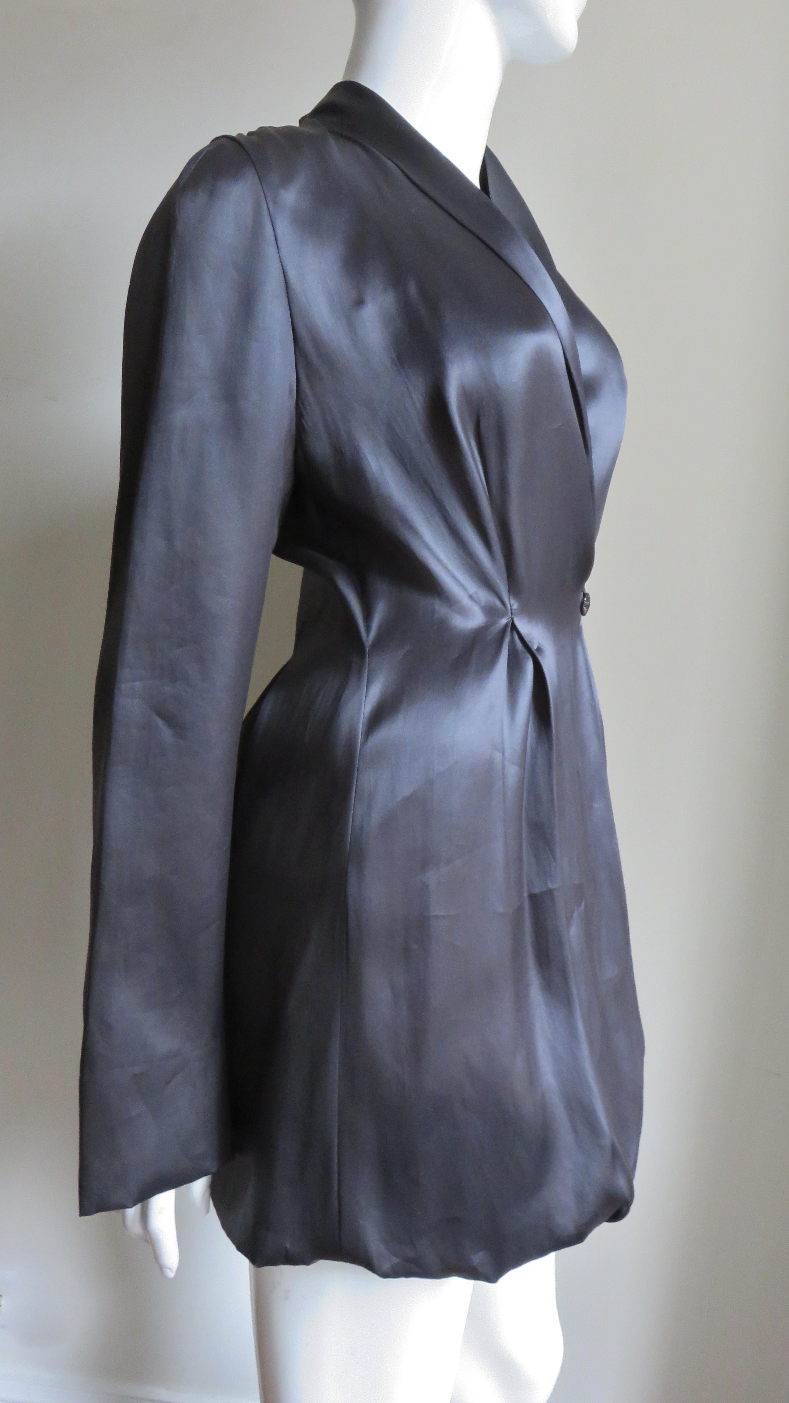 Yumi Eto - Tailleur pantalon de veste ajustable en soie en vente 6