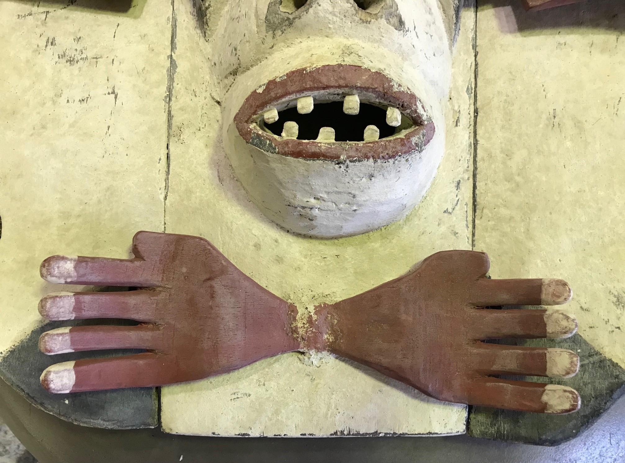 Hand-Carved Yupik Yup'ik Native American Alaska Carved Polychrome Wood Anthropomorphic Mask For Sale