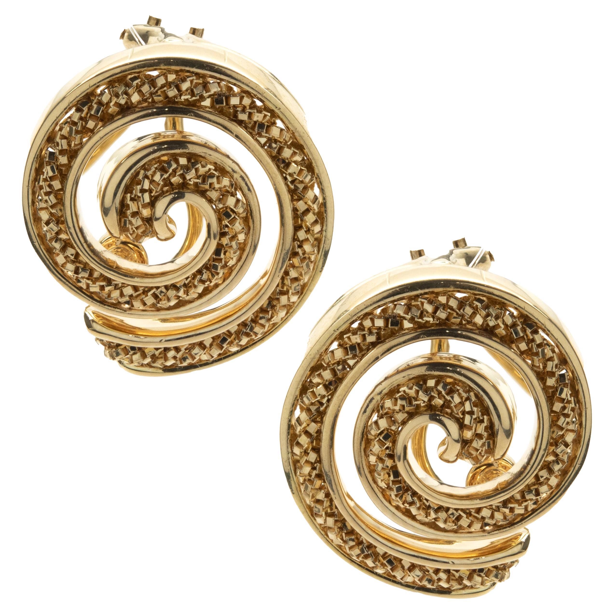 Yuri Ichihashi 18 Karat Yellow Gold Swirl Earrings For Sale