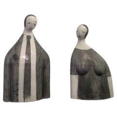 Yuri Zatarain, Pensamiento de amor, terracota y grafito, 2005