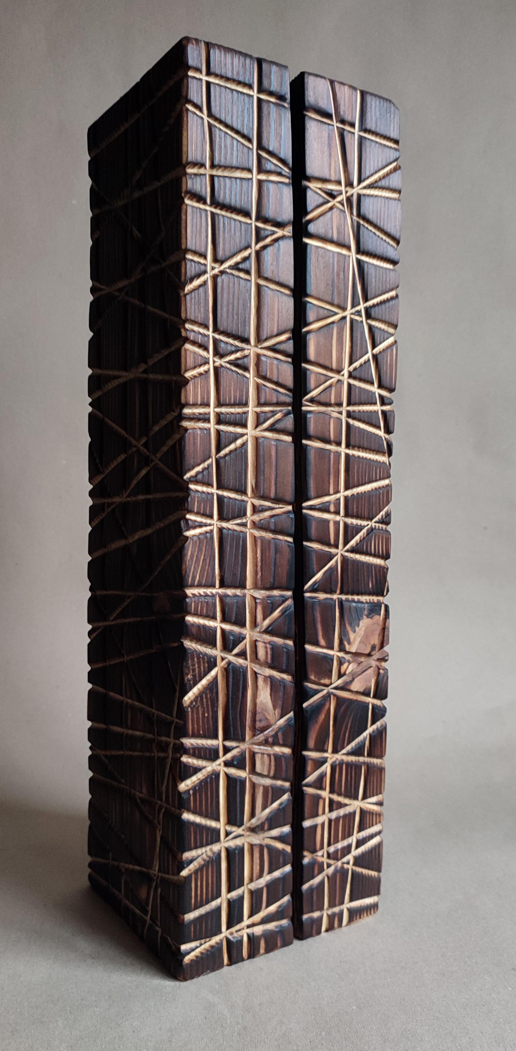 «Monolito fracturado»