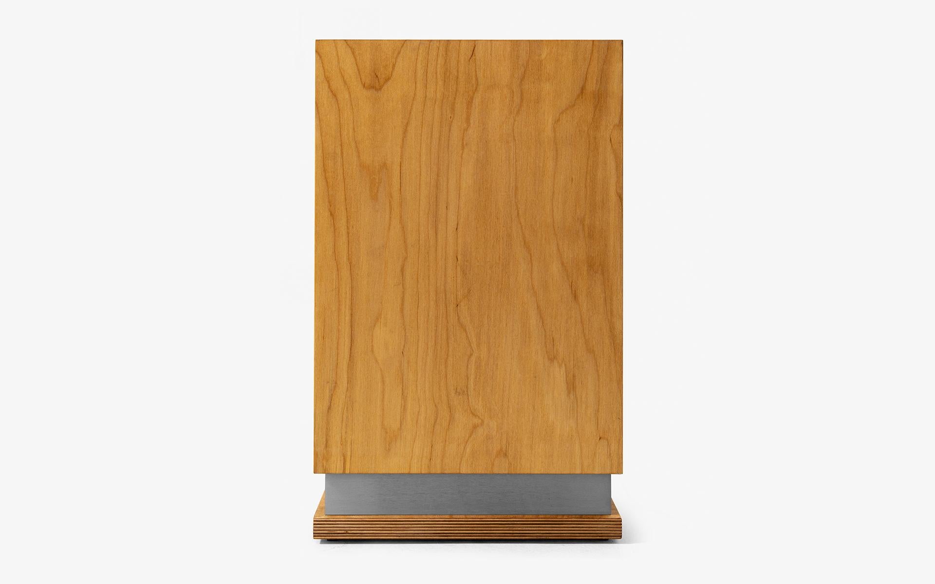 Modern Yusu Console III For Sale