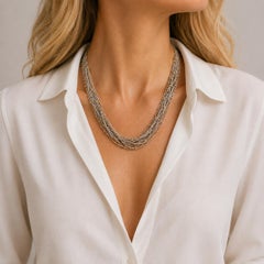 Collar de varias vueltas de Yvel, de oro de 18 quilates en dos tonos, de 15,5 pulgadas