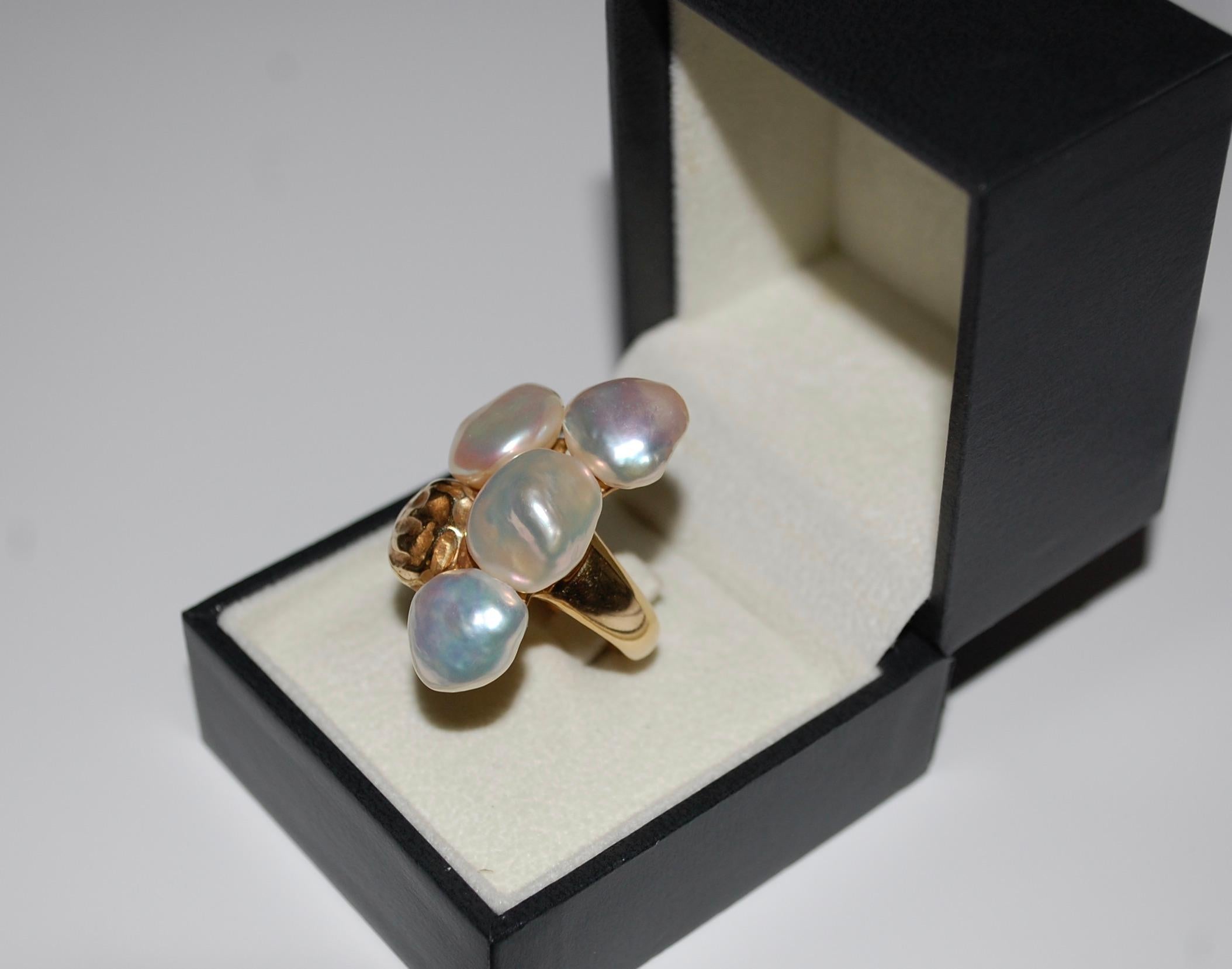 Yvel 18k Gold Sea Baroque Pearl Ring For Sale 4