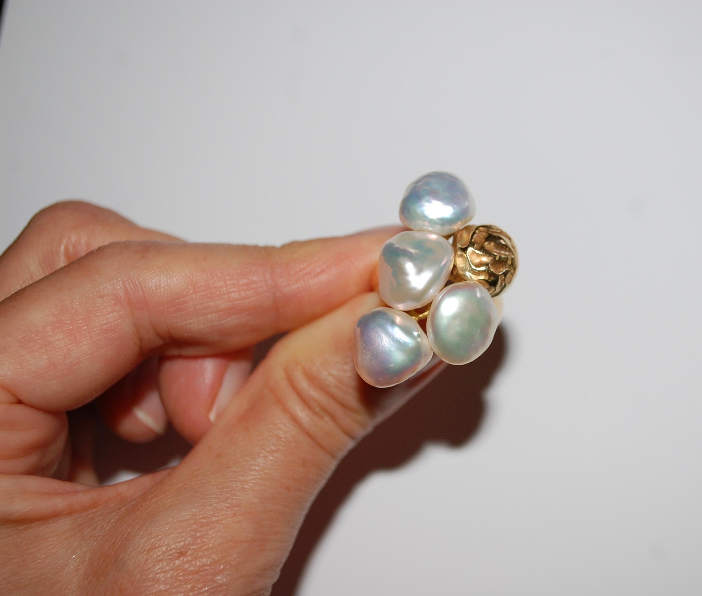 Yvel 18k Gold Sea Baroque Pearl Ring For Sale 2