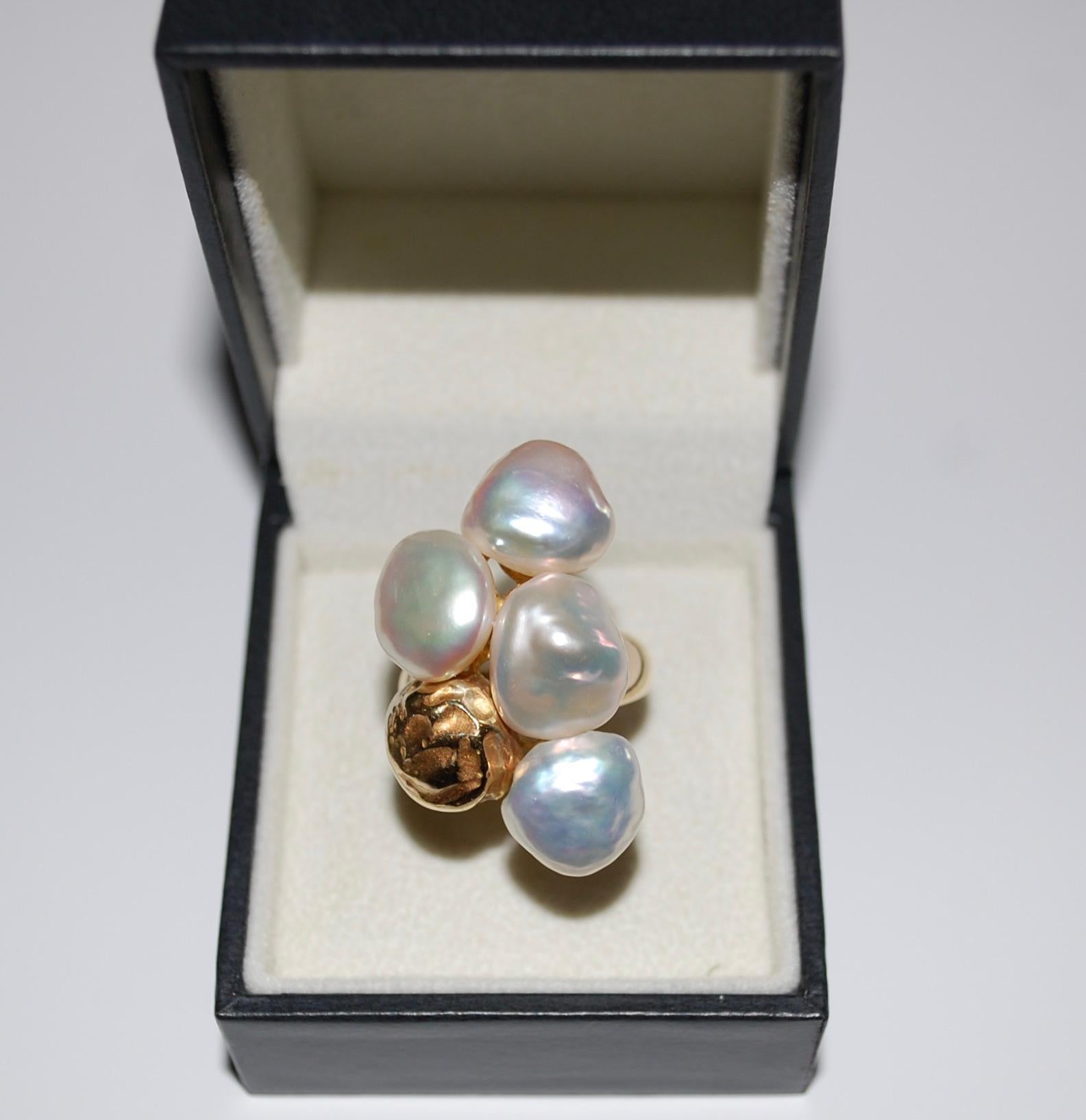 Yvel 18k Gold Sea Baroque Pearl Ring For Sale 3