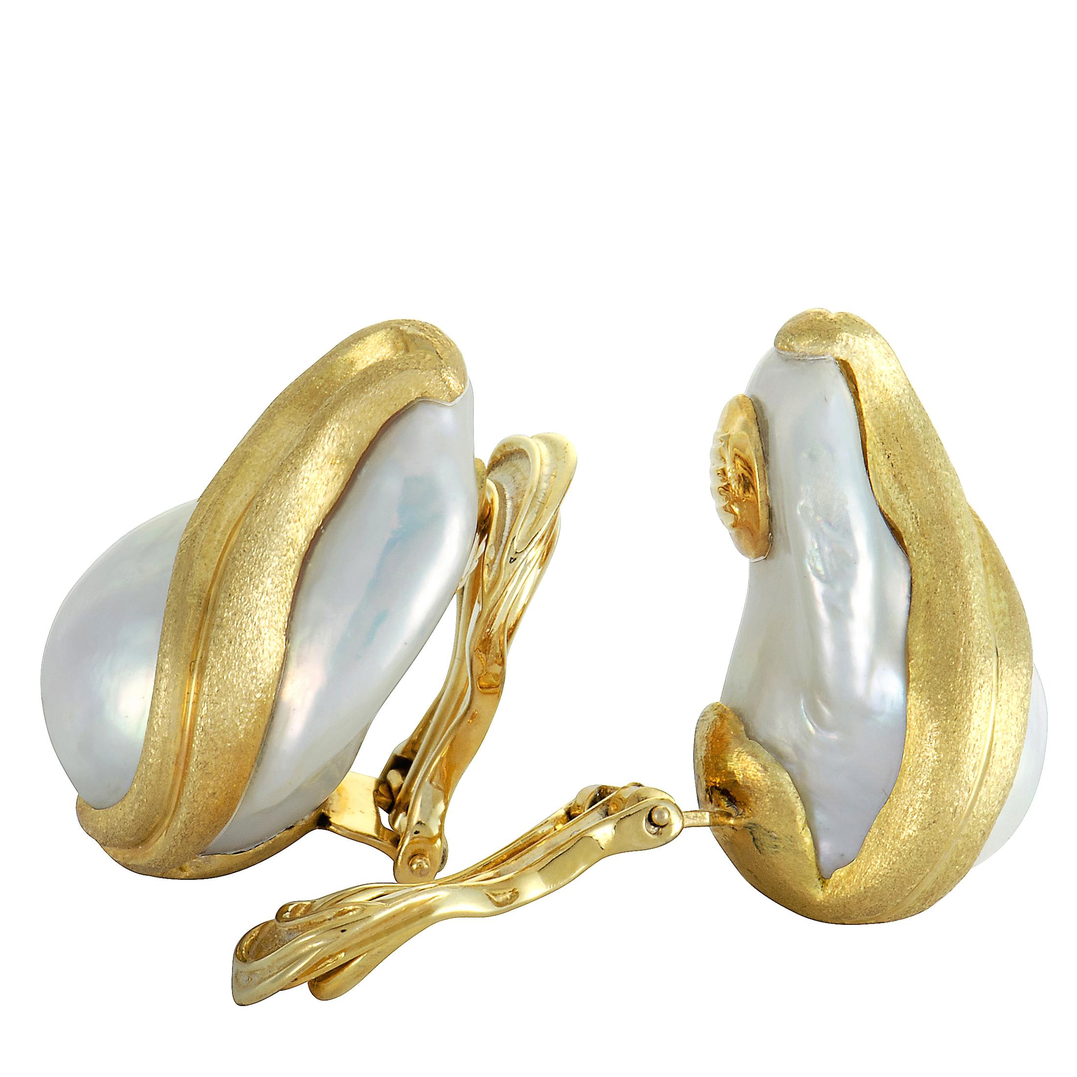 Yvel 18 Karat Yellow Gold and Pearl Clip-On Earrings In New Condition In Southampton, PA