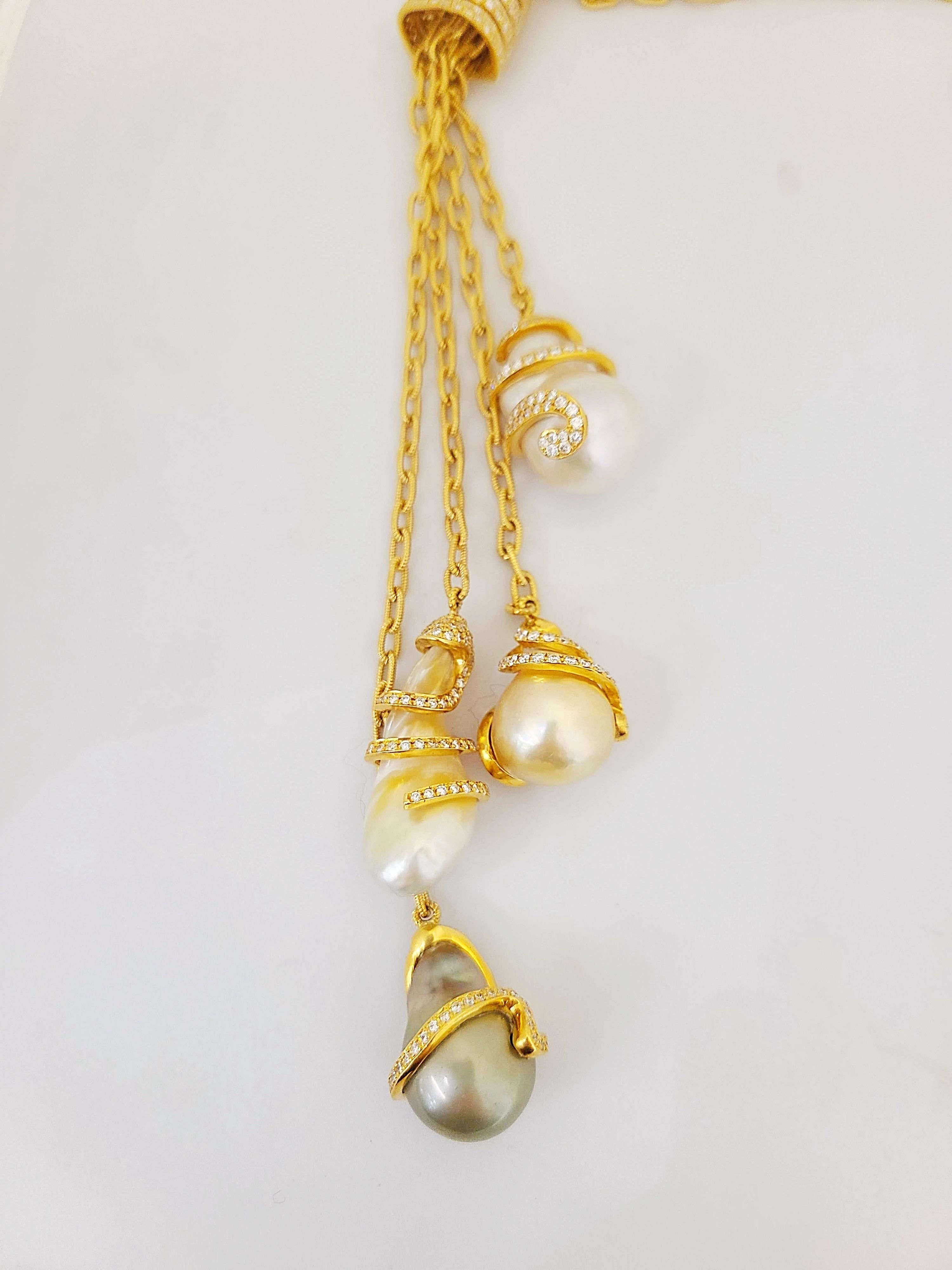 Yvel 18 Karat Gold Lange Halskette mit Barockperlen und 6,55 Karat Diamanten (Moderne) im Angebot