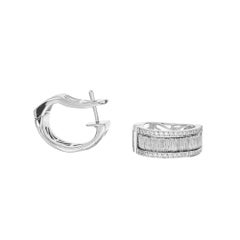 Yvel Boucles d'oreilles en or blanc avec diamant .30 Cart