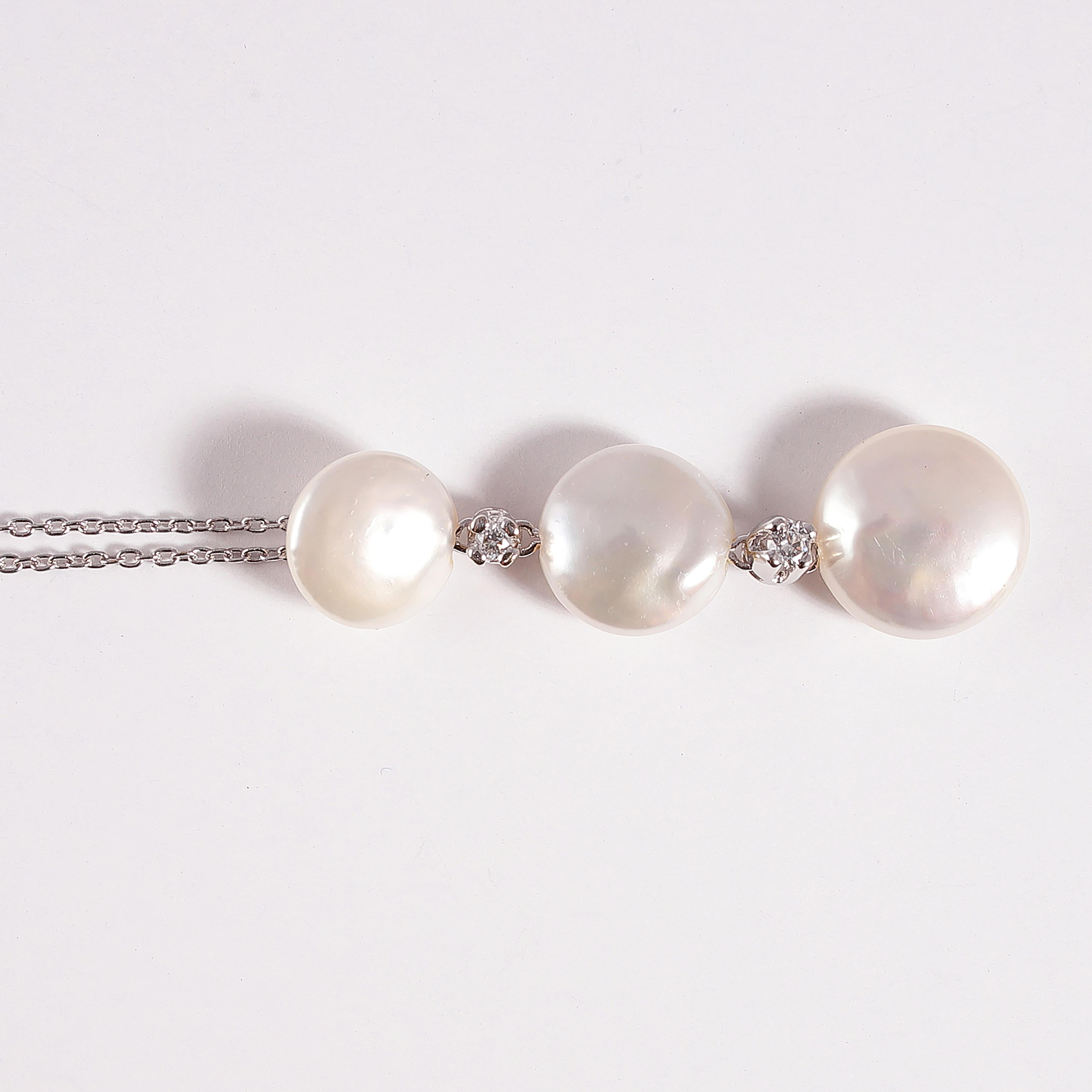 Yvel Biwa Cultured Pearl Necklace with Accent Diamonds In Good Condition For Sale In Dallas, TX