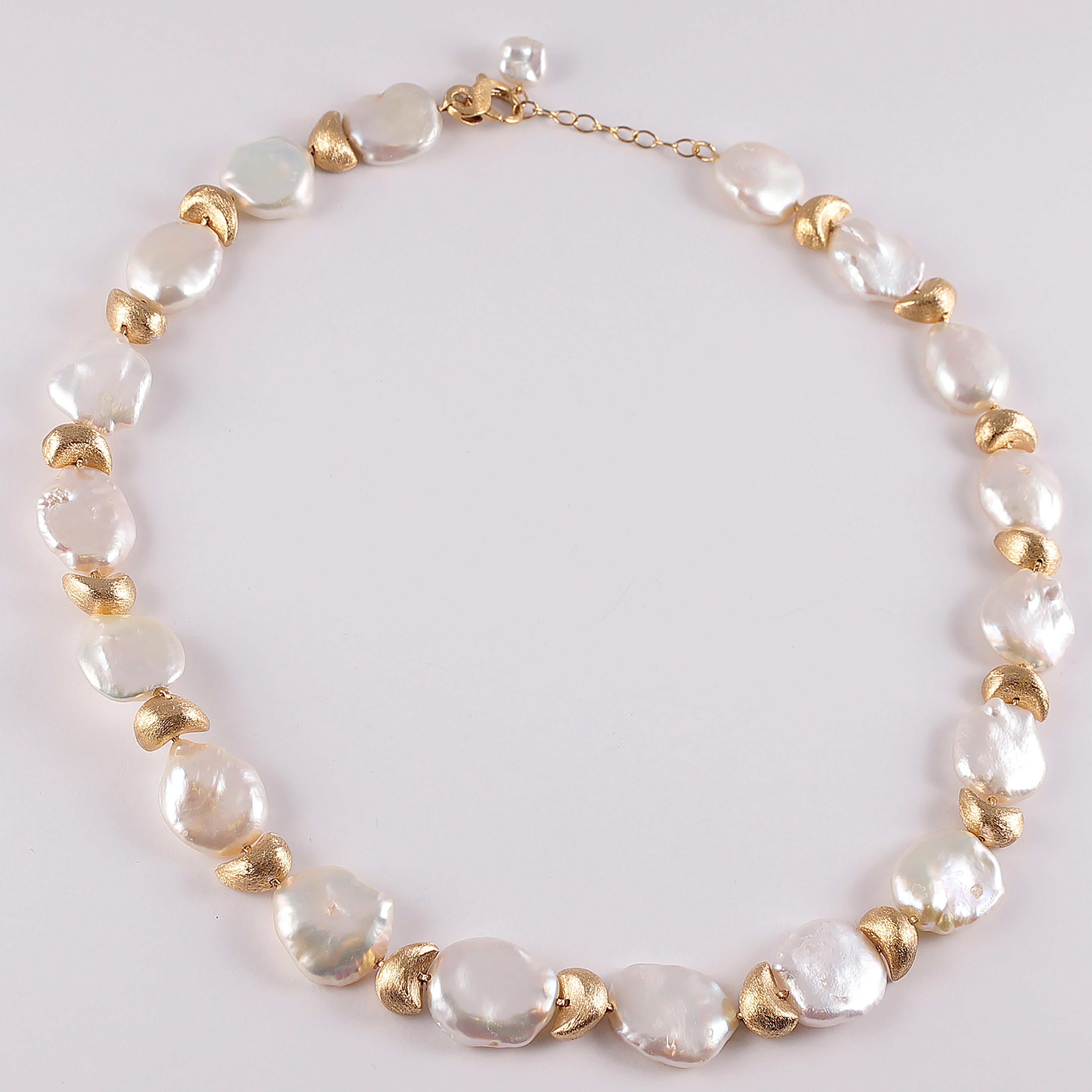 Yvel Keshi Pearl Yellow Gold Necklace from the Satin Finish Collection 2