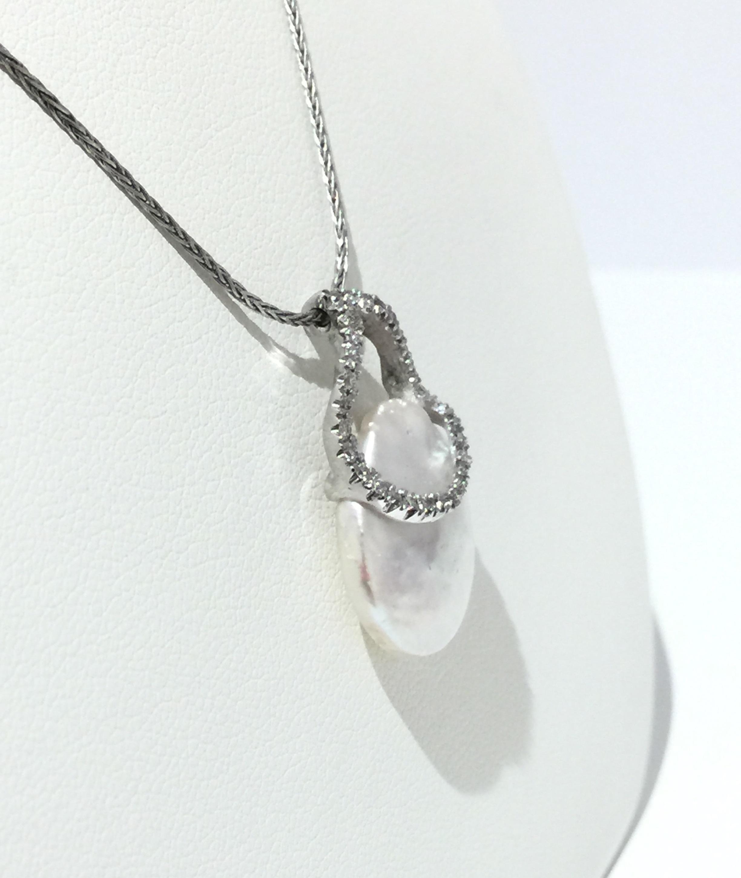 Yvel Collana di perle e diamanti N1TIPAW In condizioni Nuovo in vendita a Wilmington, DE