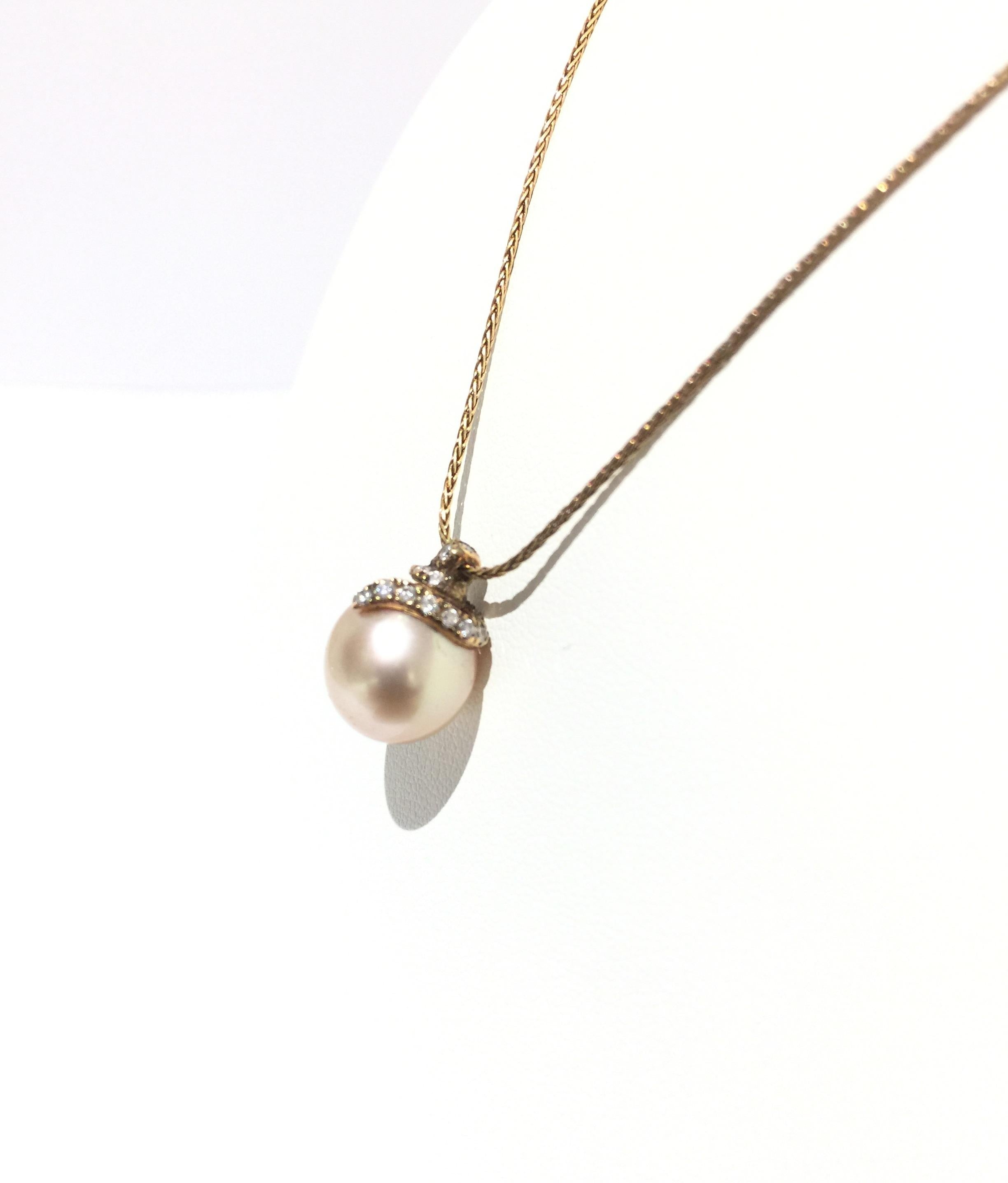 da uomo o donna Yvel Collana di perle e diamanti N295BR1Y in vendita