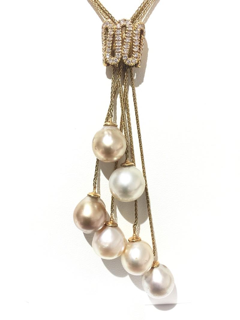 Yvel Pearl and Diamonds Necklace.
18k Yellow Gold 
Pearls 
Diamonds 0.50ctw
N7TIE6SSY