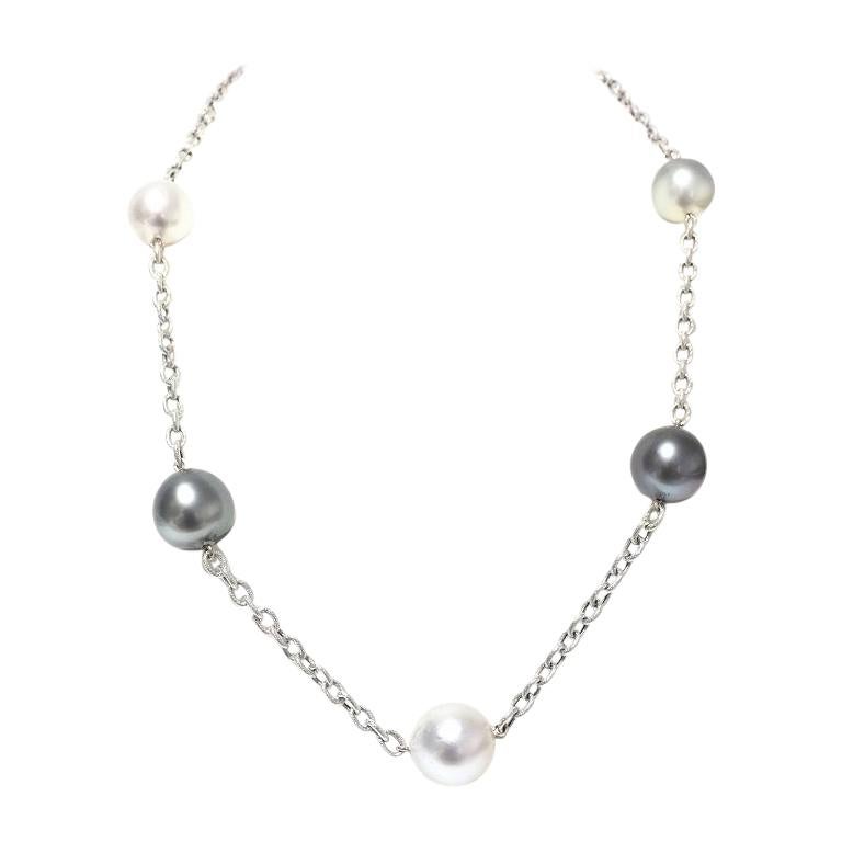 Yvel Pearl Necklace N5MAR4THSW For Sale