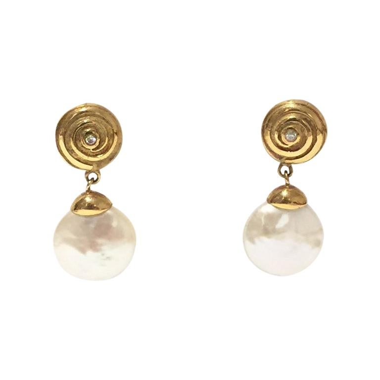 Yvel Pearls and Diamonds Earring E18DIAY For Sale