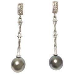 E1MARTHW Boucles d'oreilles en perles et diamants en forme de dôme